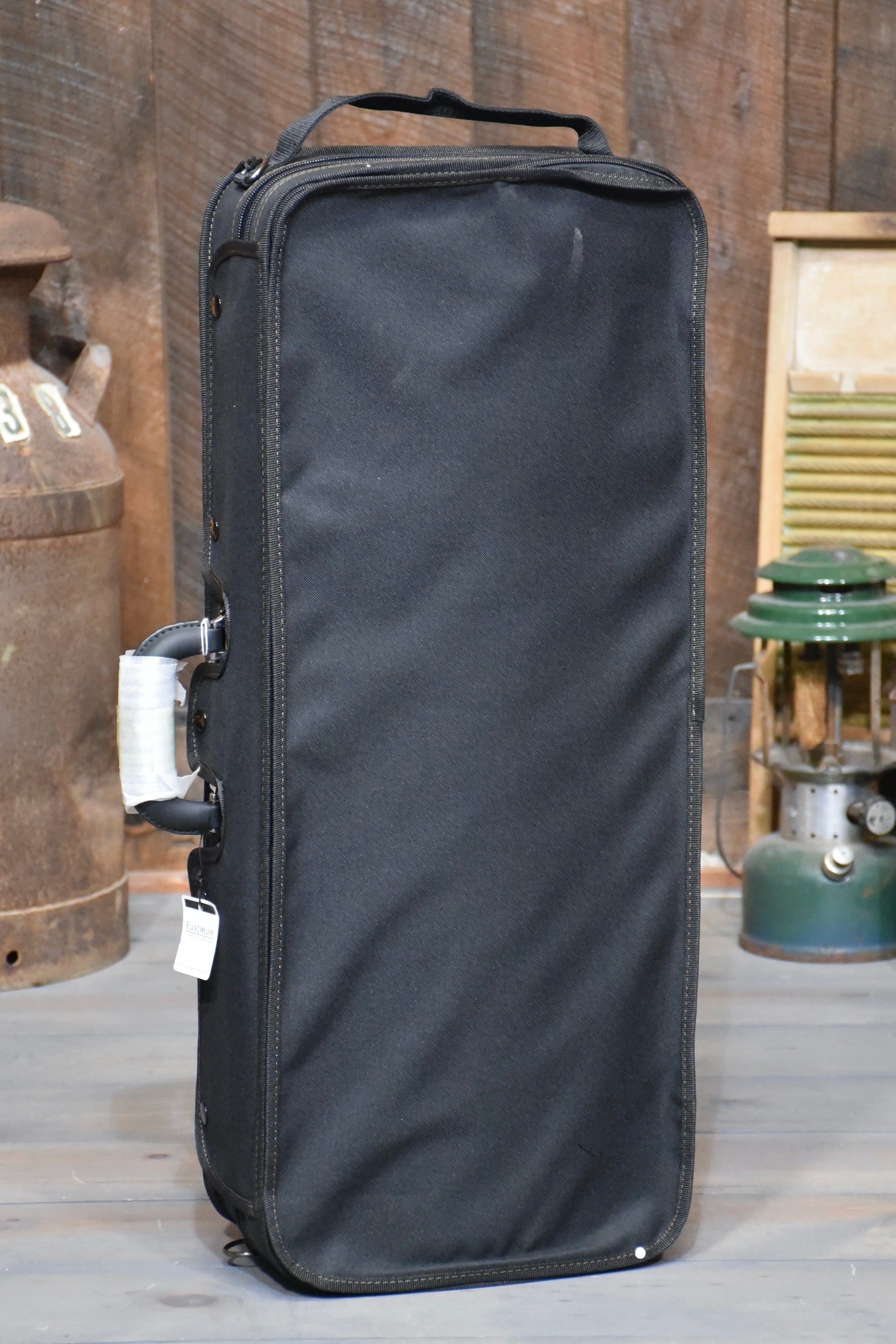 Eastman MD815-V/SB Vintage Sunburst F-Style Mandolin With Case