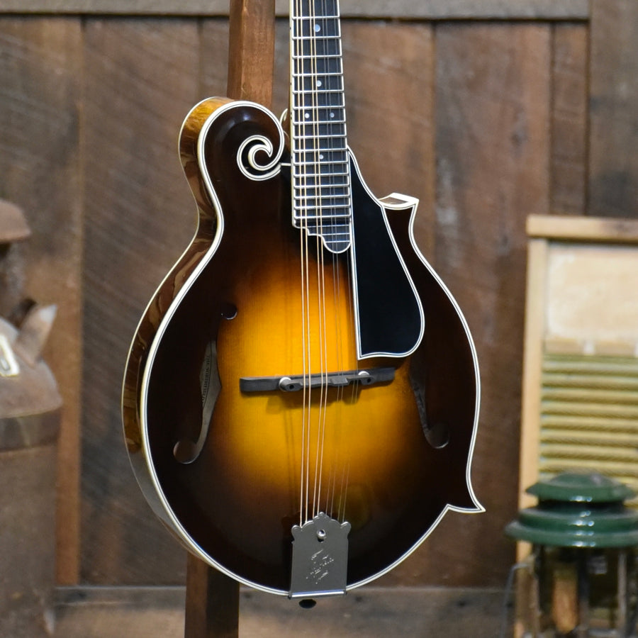Northfield Artist Series Premium F-Style Wide-Nut One Piece Back Mandolin With Case