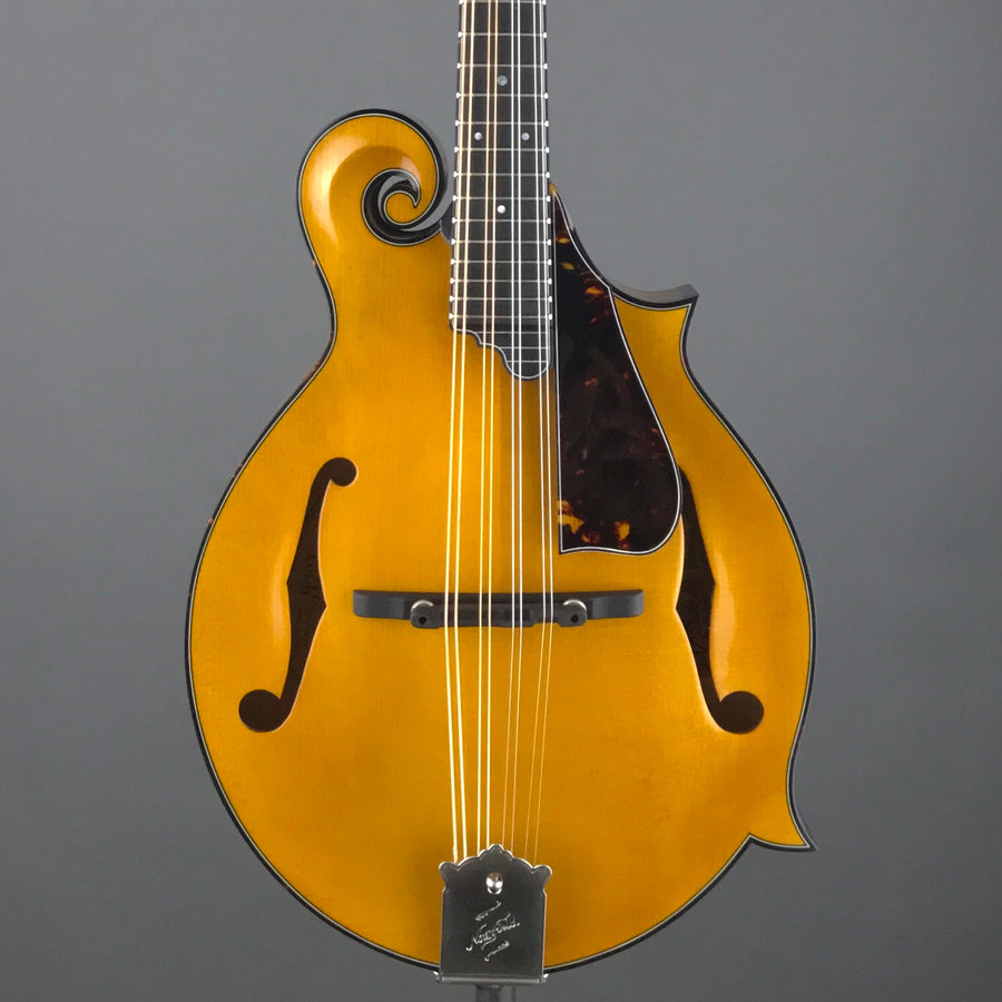 Northfield Artist Series Blonde F-Style Mandolin With Case