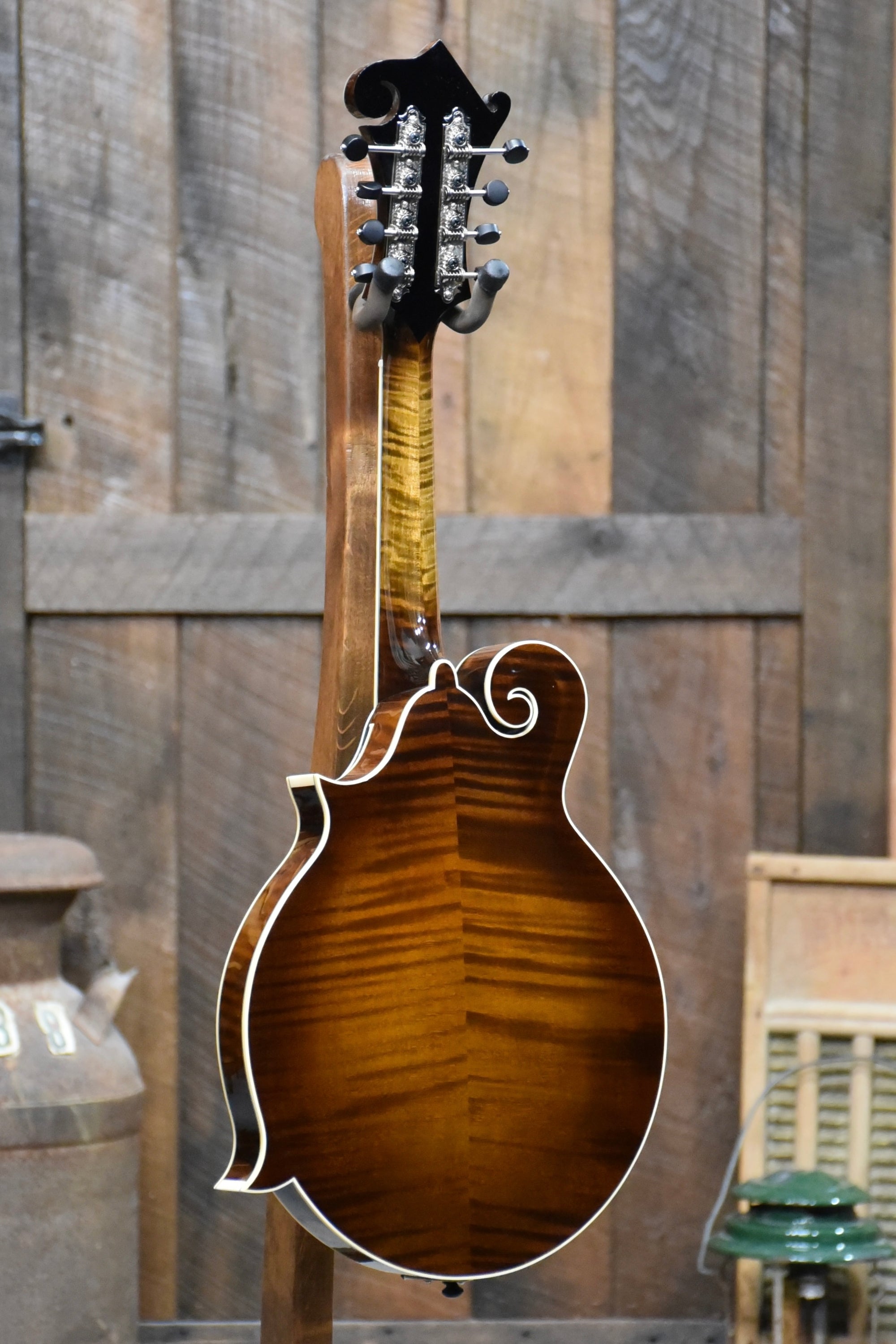 Northfield Big Mon Wide-Nut F-Style Mandolin With Two Piece Back and Case - Brown