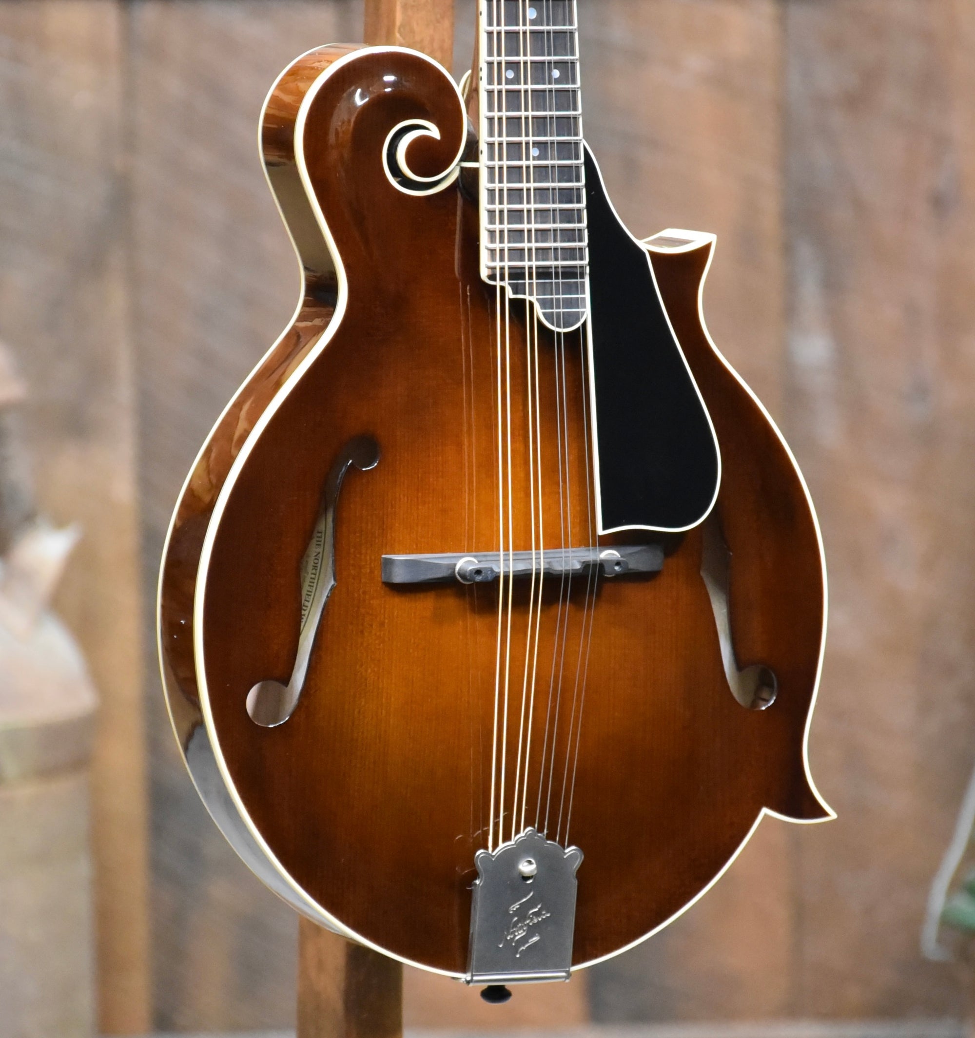 Northfield Big Mon Wide-Nut F-Style Mandolin With Two Piece Back and Case - Brown