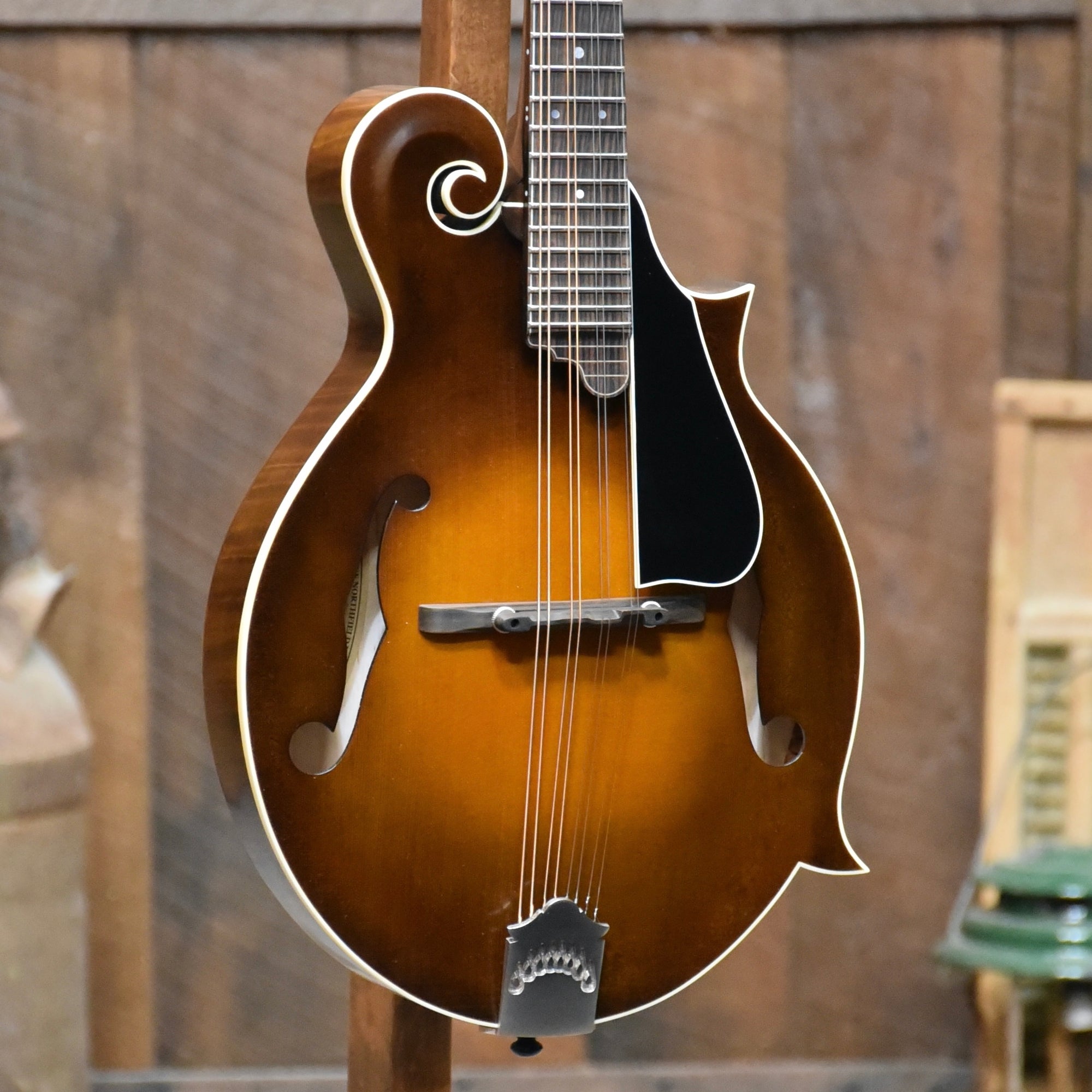 Northfield F5S F-Style Wide-Nut Mandolin With Case - Brown