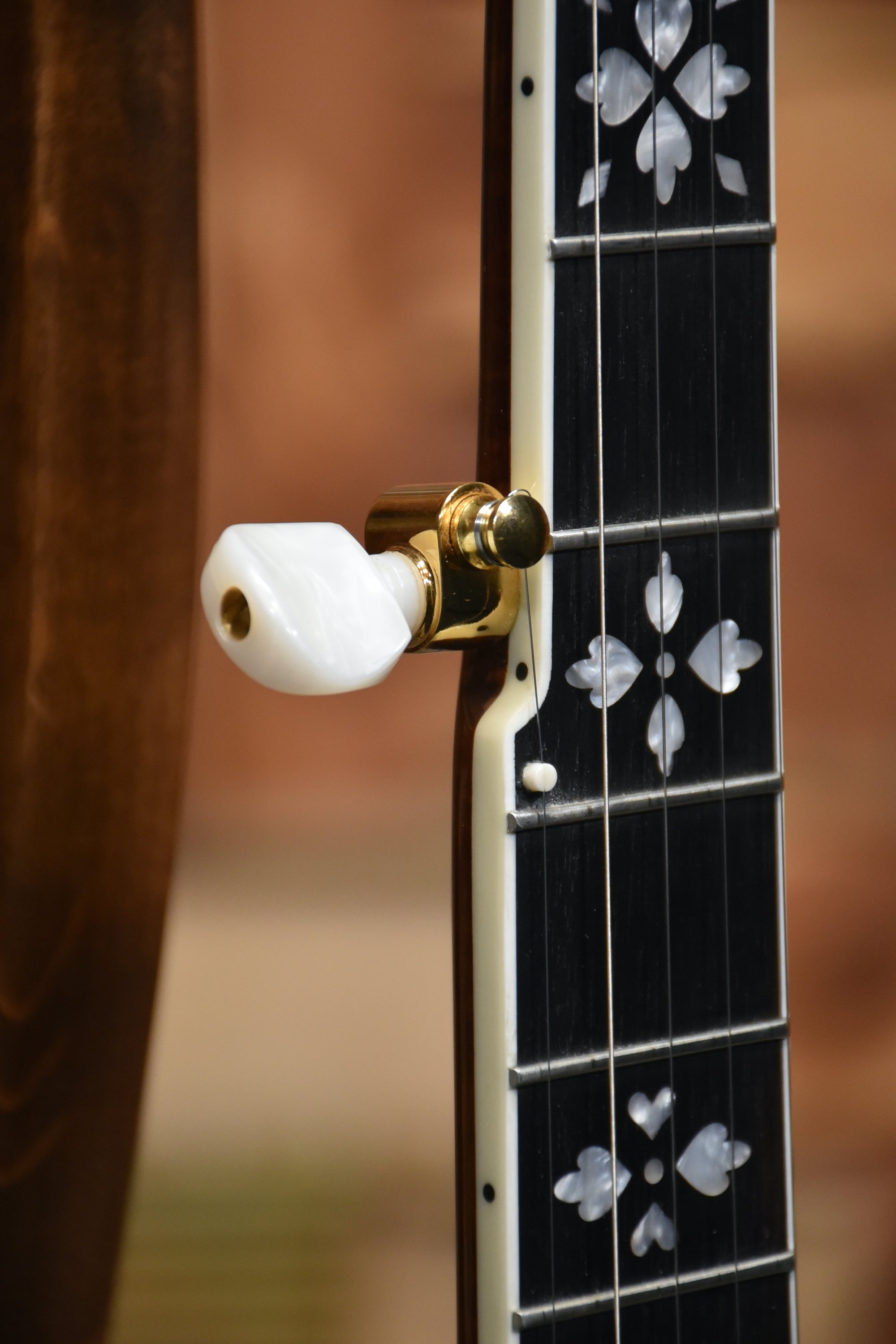 Gold Tone Mastertone™ OB-Grandee: Orange Blossom Grandee Resonator Banjo with Case