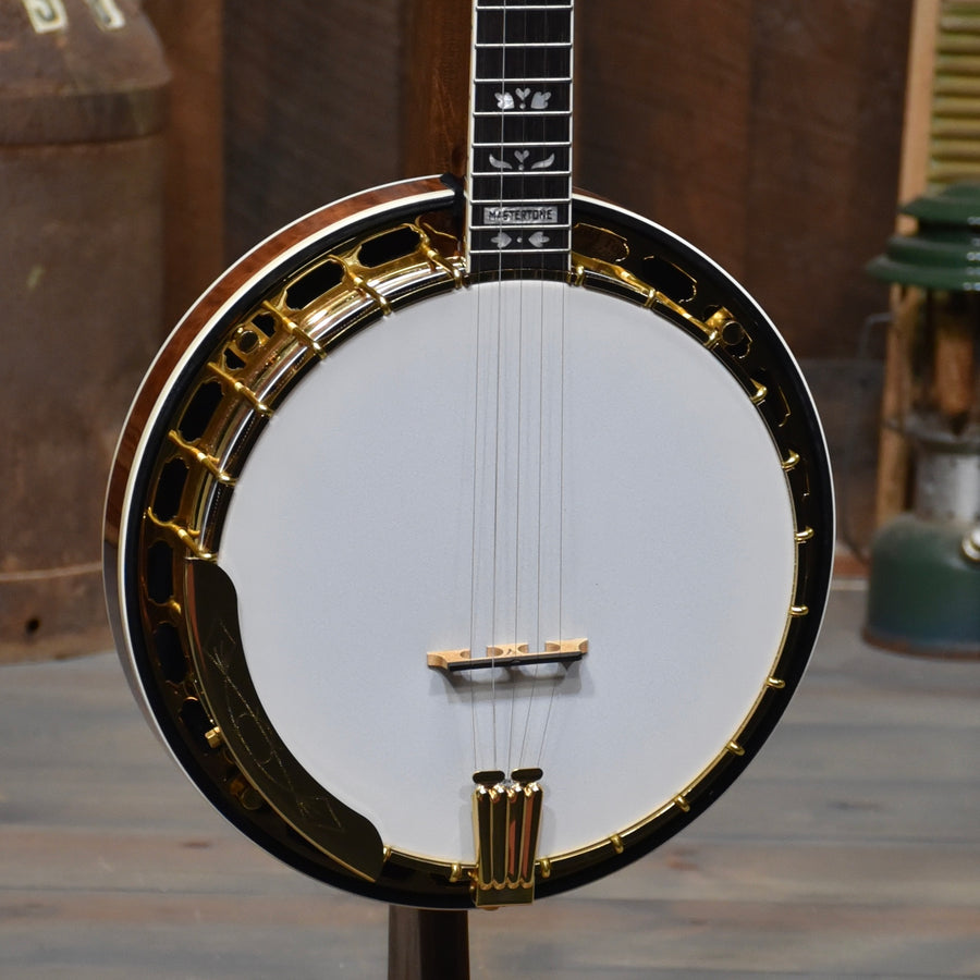 Pre-Owned Gold Tone Mastertone™ OB-Grandee: Orange Blossom Grandee Resonator Banjo with Case