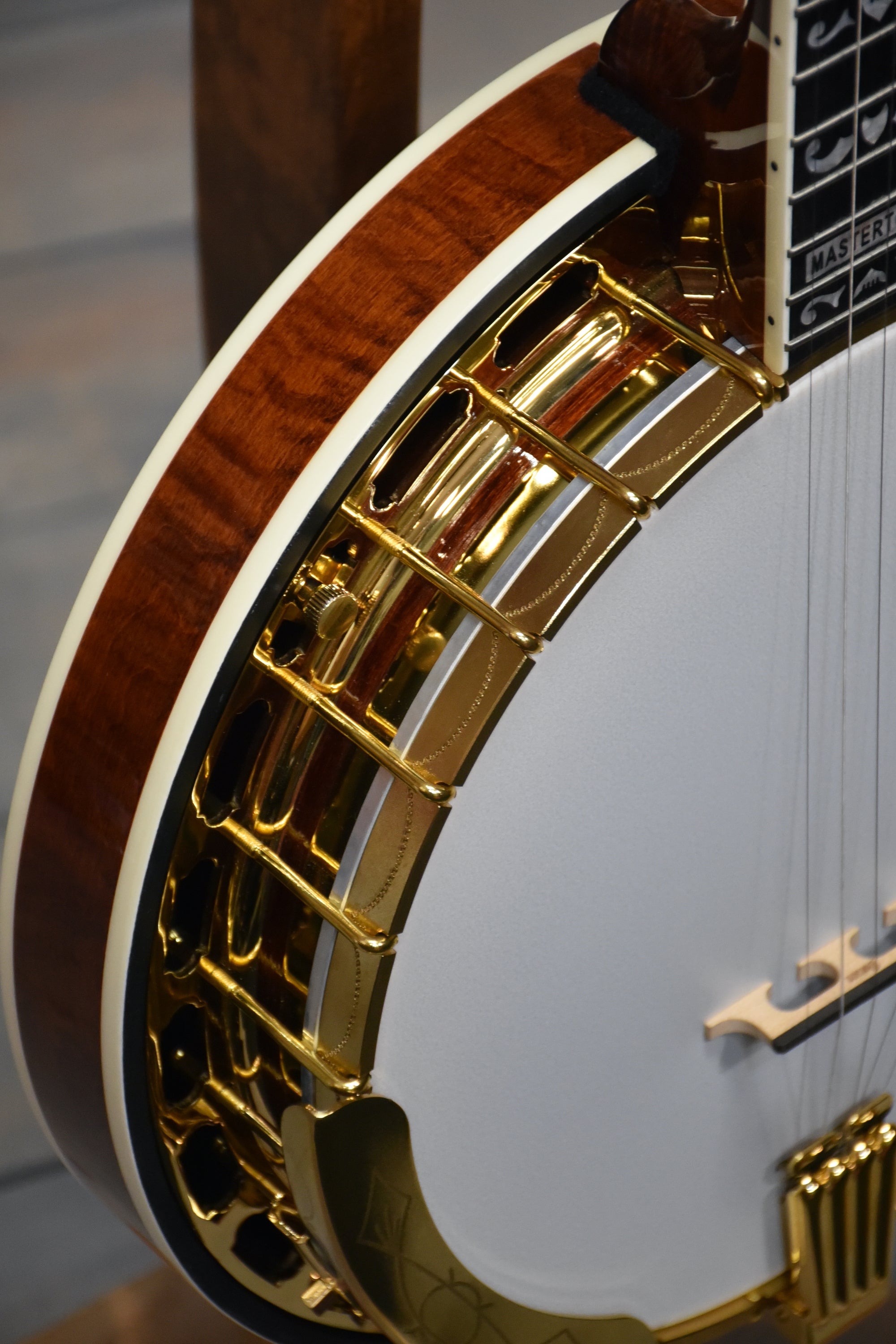 Gold Tone Mastertone™ OB-Grandee: Orange Blossom Grandee Resonator Banjo with Flying Eagle Inlay and With Case