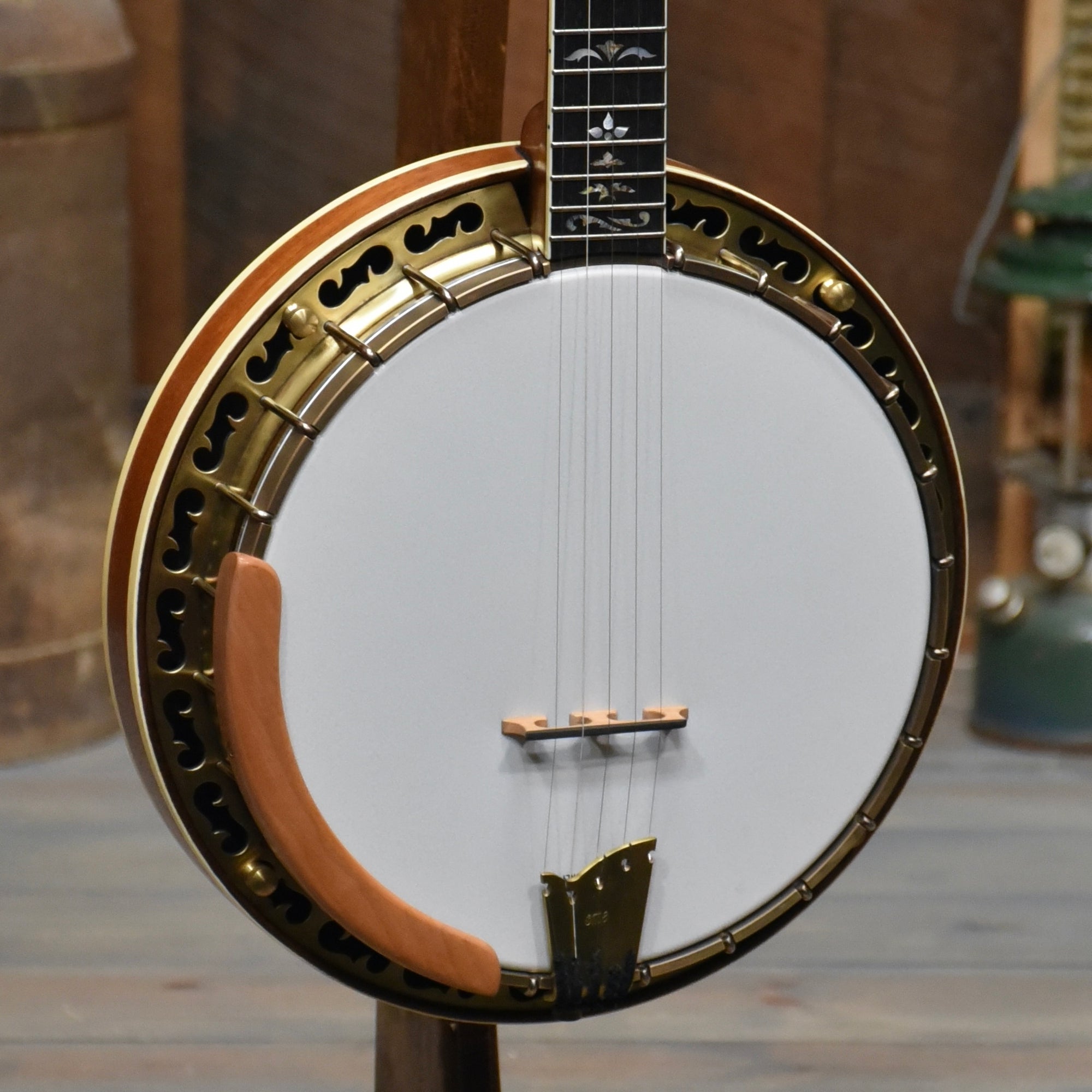 Bundle Deal - Ome Golden Hill Primrose 5-String Resonator Banjo With Case