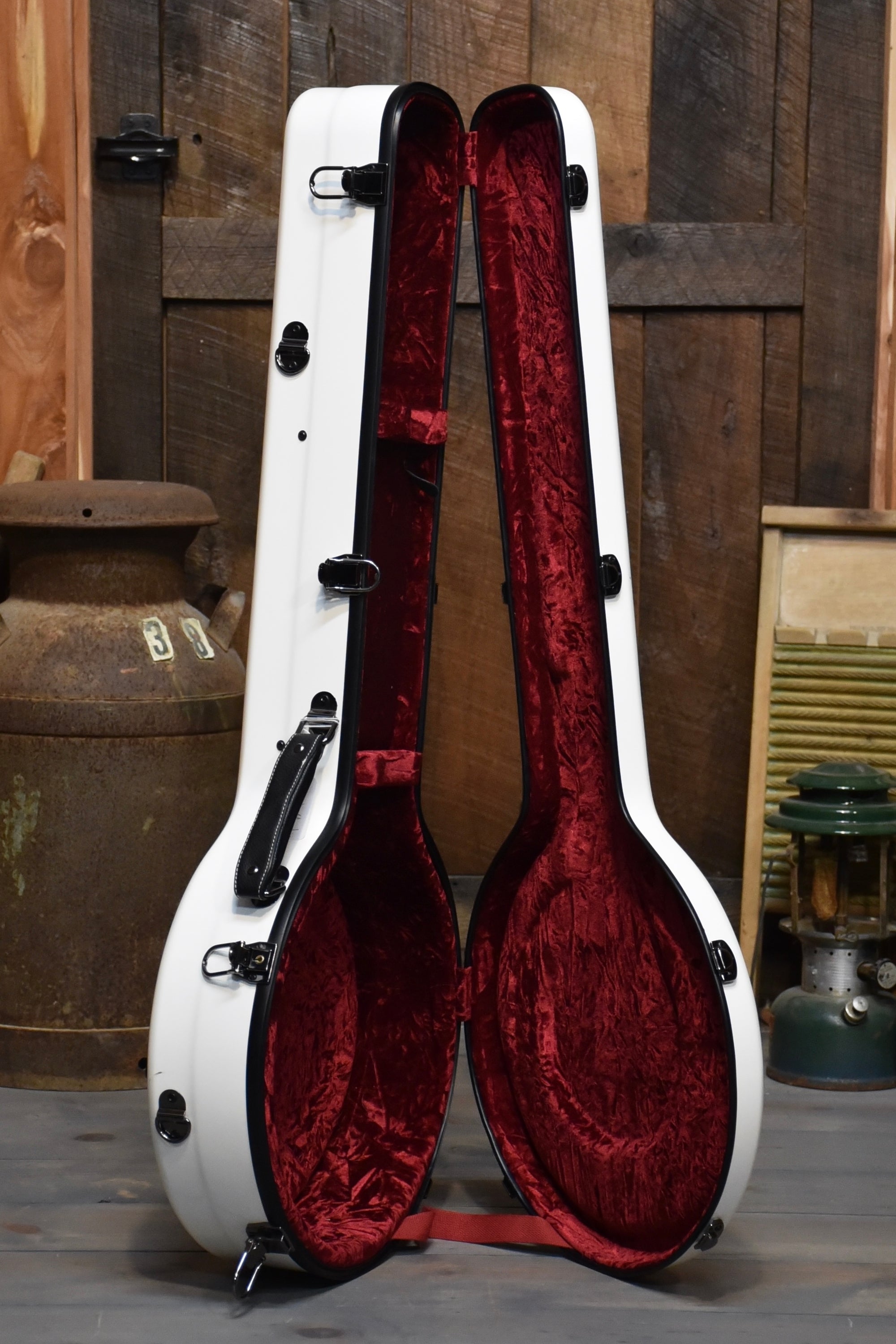 Pre-Owned Gold Tone Mastertone™ “Bluegrass Heart” Béla Fleck Signature Banjo with Case