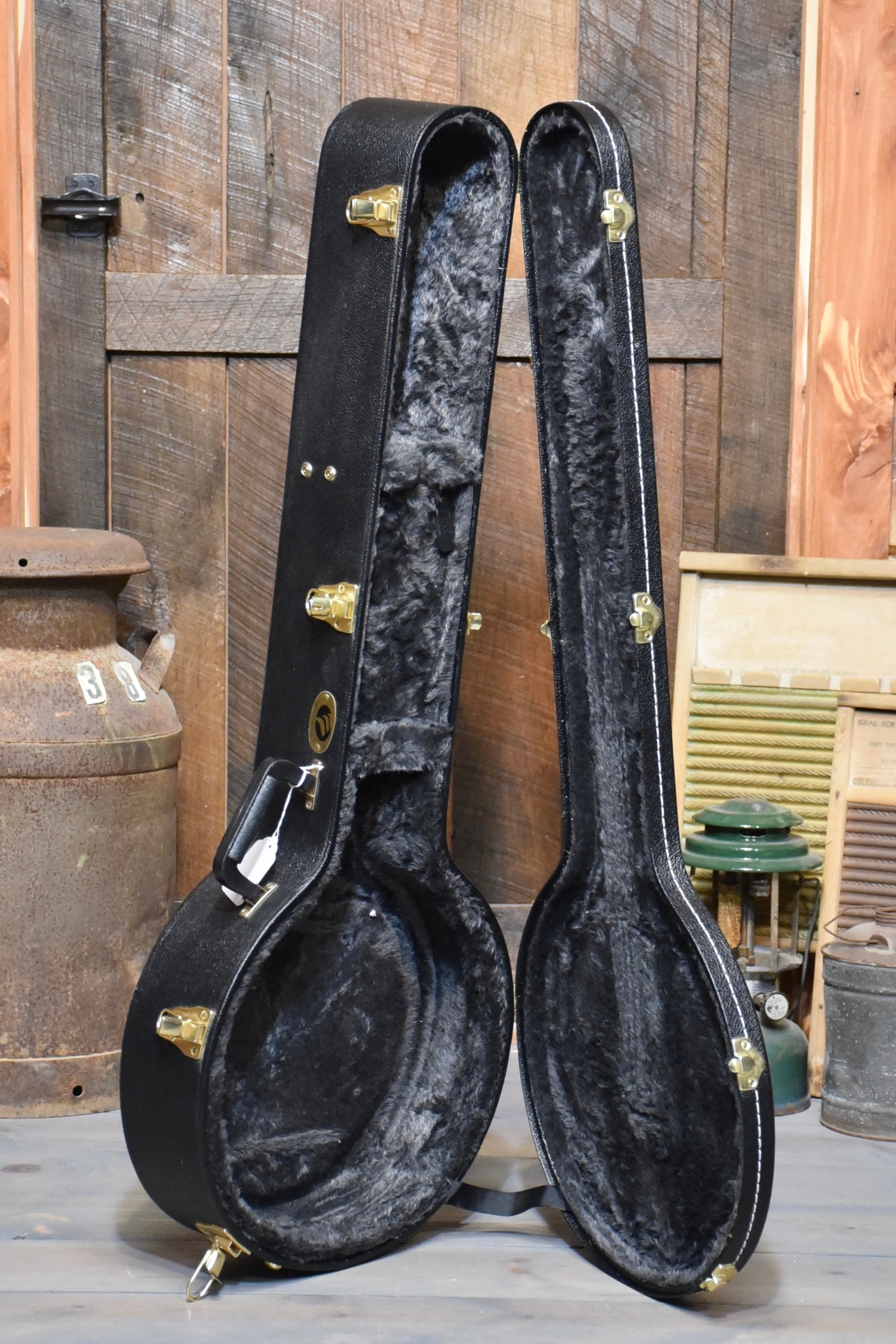 Pre-Owned Davis Vintage Tone VT-45 Walnut Banjo With Case