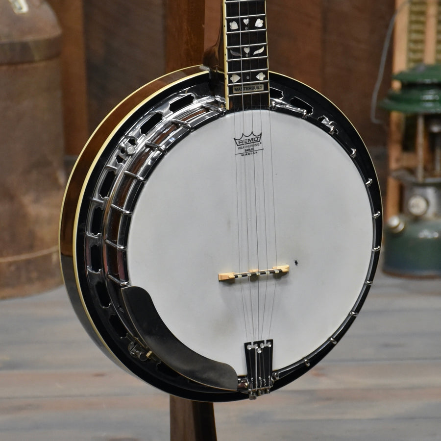 Pre-Owned Epiphone Masterbuilt MB250 5-String Banjo With Case