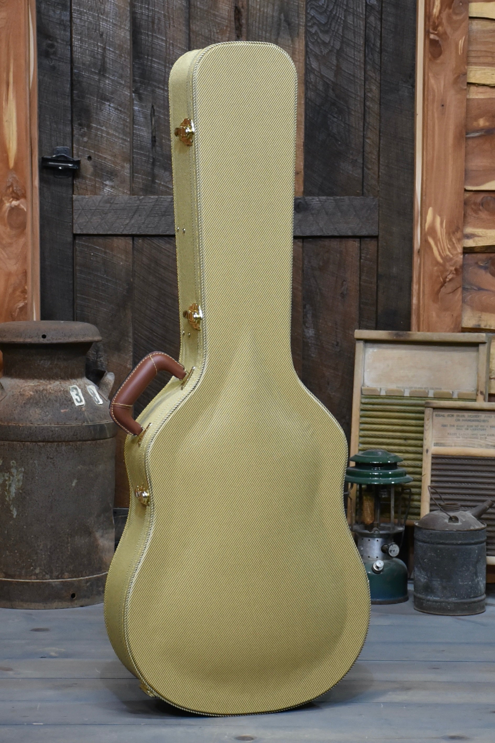 Pre-Owned Larivee L-O5 Dreadnought Acoustic Guitar With Case