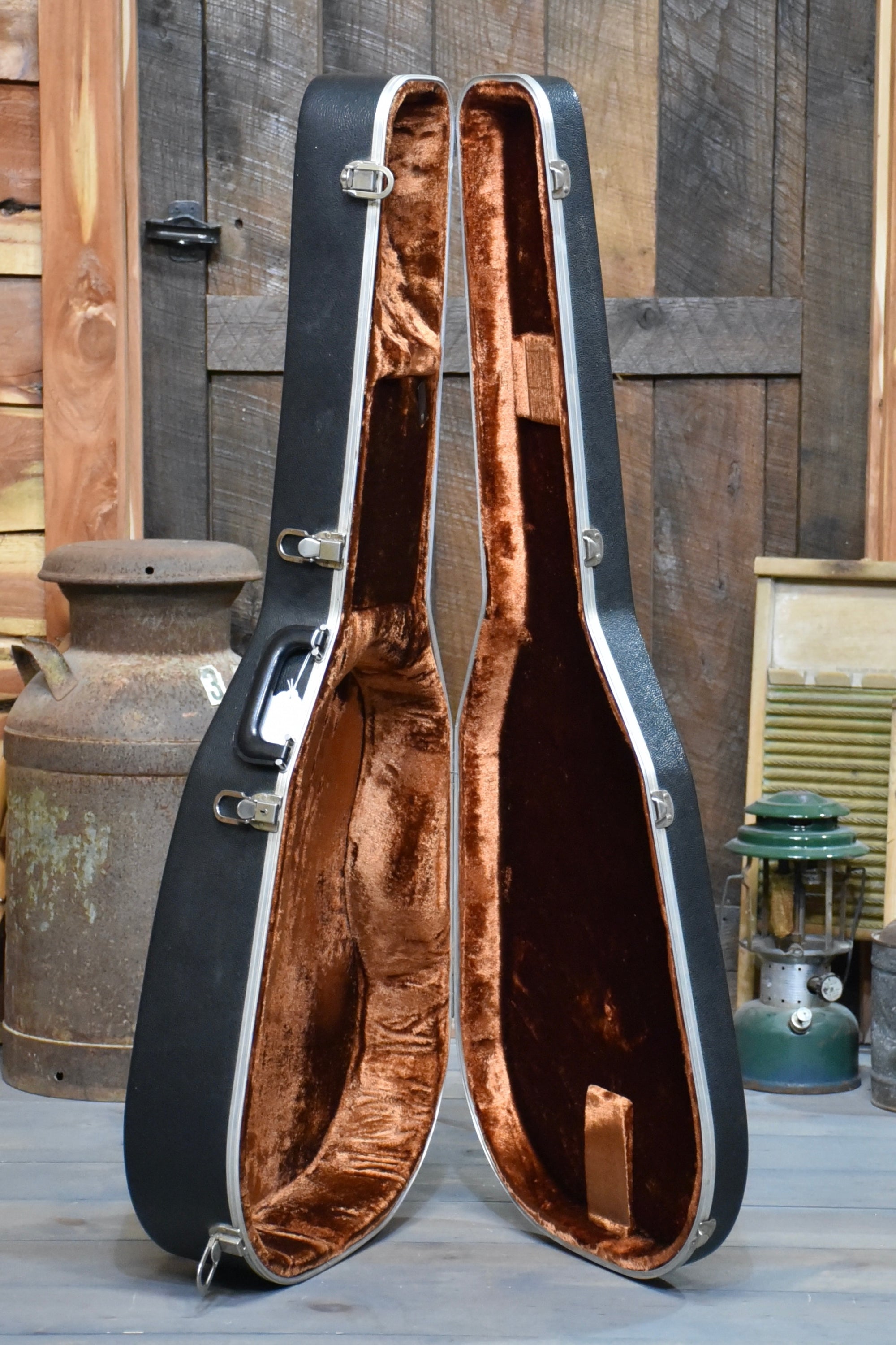 Pre-Owned Martin HD-28V “Custom” Dreadnought Guitar With Case