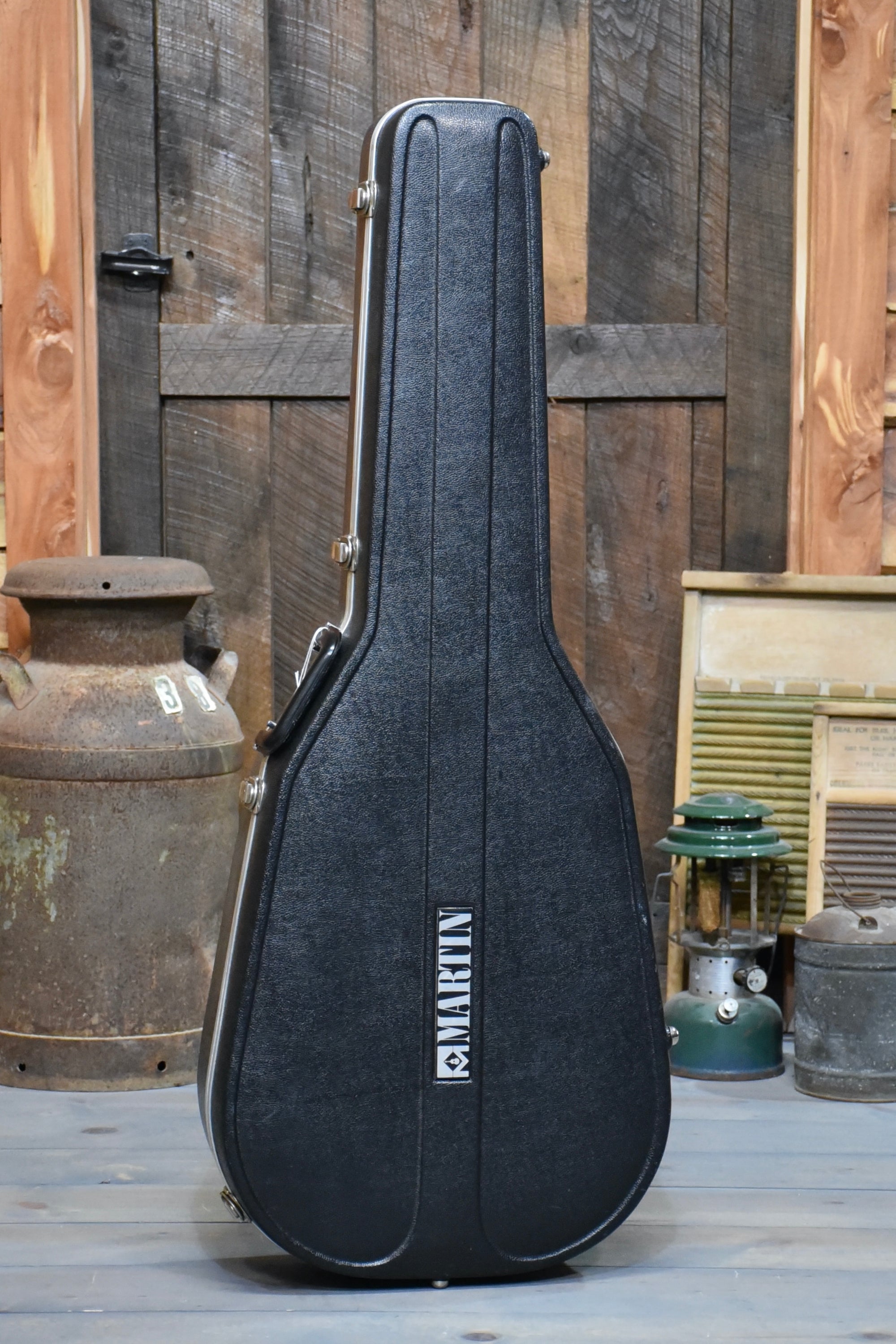 Pre-Owned Martin HD-28V “Custom” Dreadnought Guitar With Case