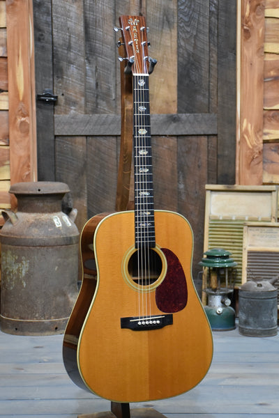Pre-Owned Martin HD-28V “Custom” Dreadnought Guitar With Case
