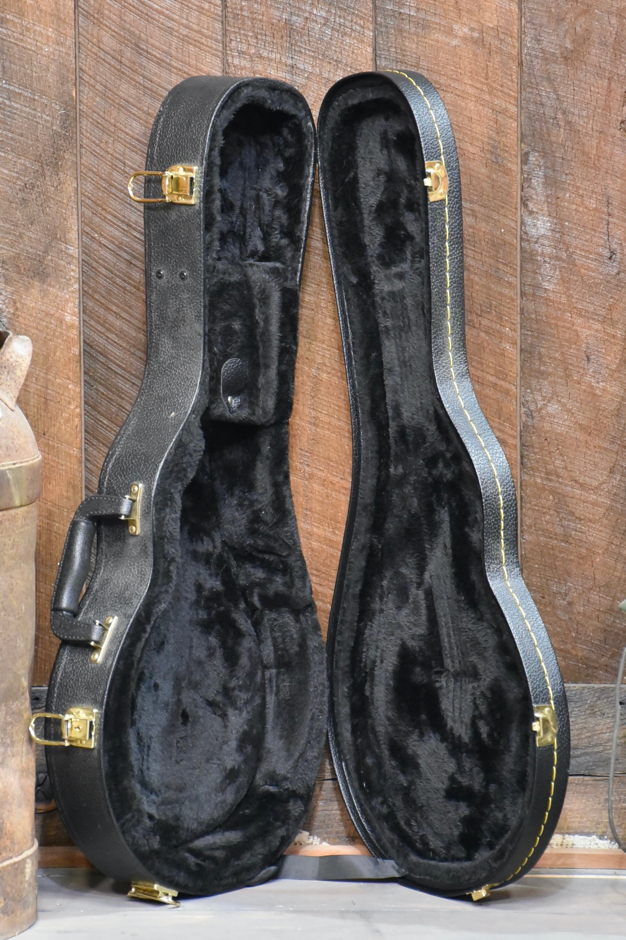 Pre-Owned Northfield M Model Namm Demo #1 Amber A-Style Mandolin With Case