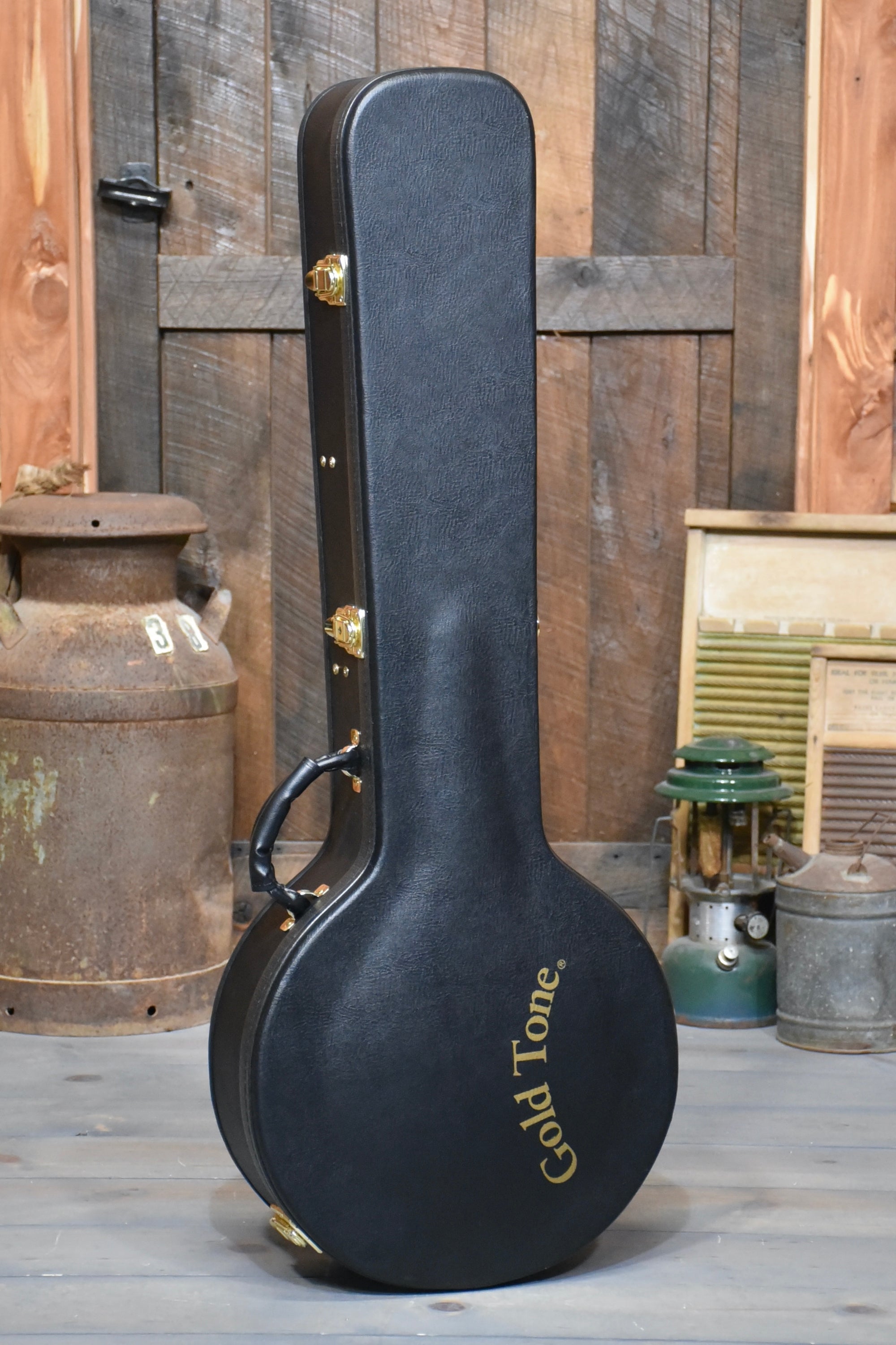 Pre-Owned Gold Tone Mastertone™ OB-2 Bowtie Banjo with Case