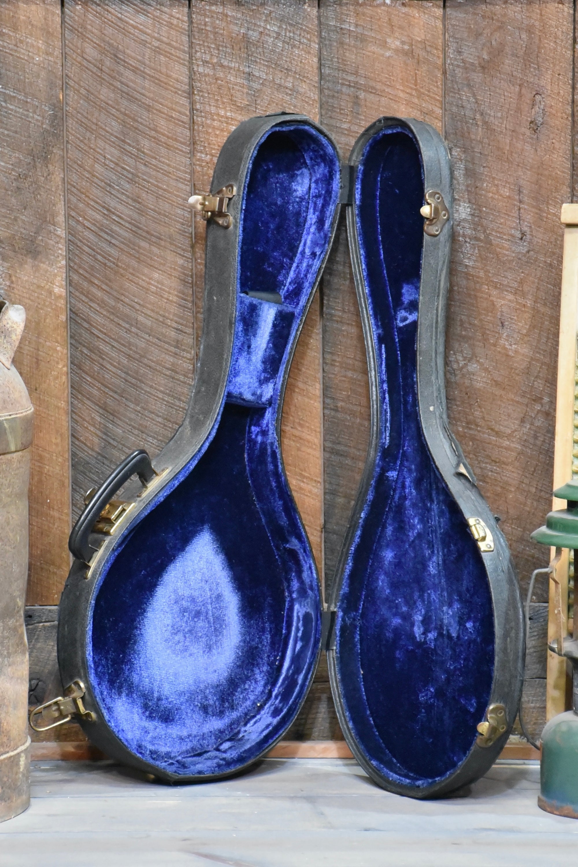 Pre-Owned R.L. Givens A-Style Mandolin with Case