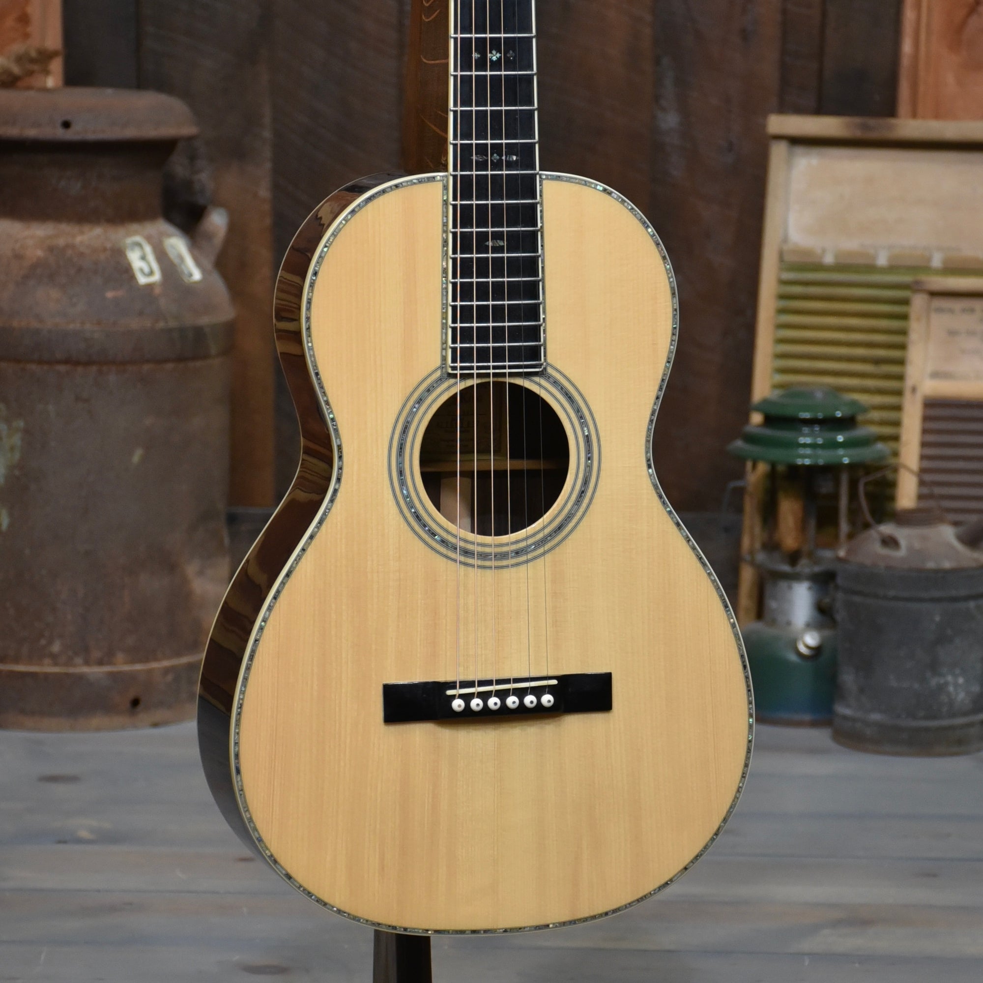 Pre-Owned Recording King RP-342 Single "O" Tonewood Reserve Parlor Guitar