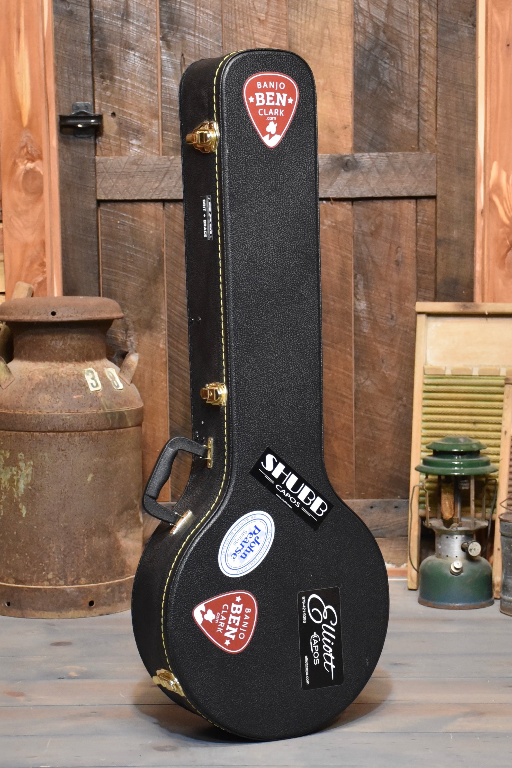 Pre-Owned Morgan Monroe Rocky Top Banjo With Case