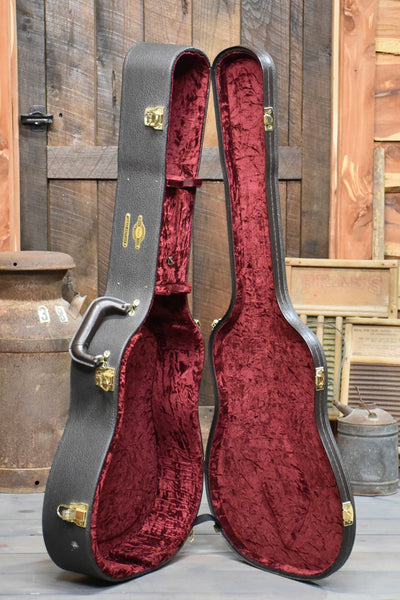 Pre-Owned Taylor 810e Limited “First Edition” Acoustic Guitar With Case