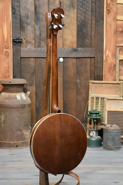 Pre-Owned 1970's Vega VIP 5-String Banjo With Case