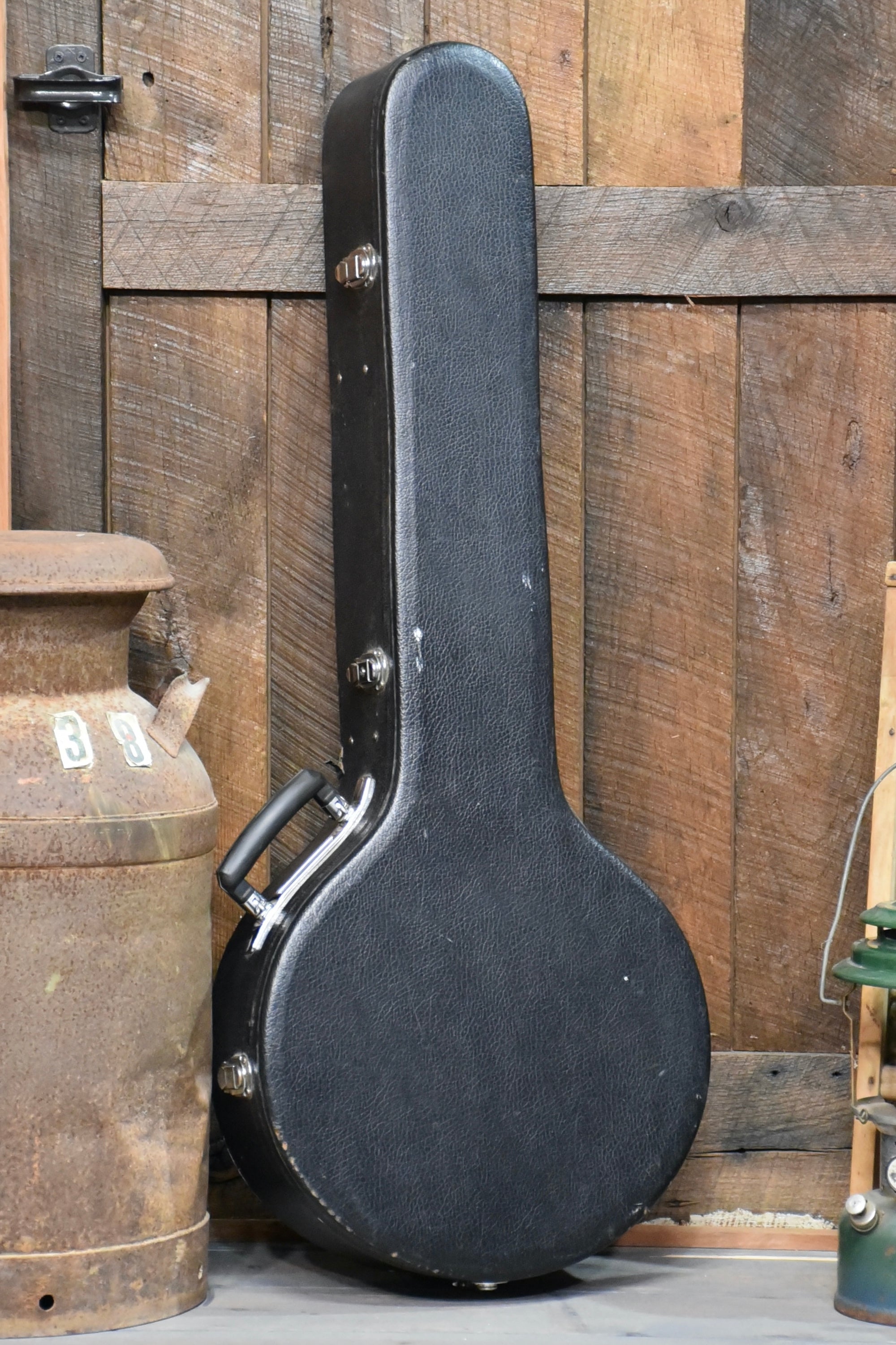 Pre-Owned 1970's Vega VIP 5-String Banjo With Case