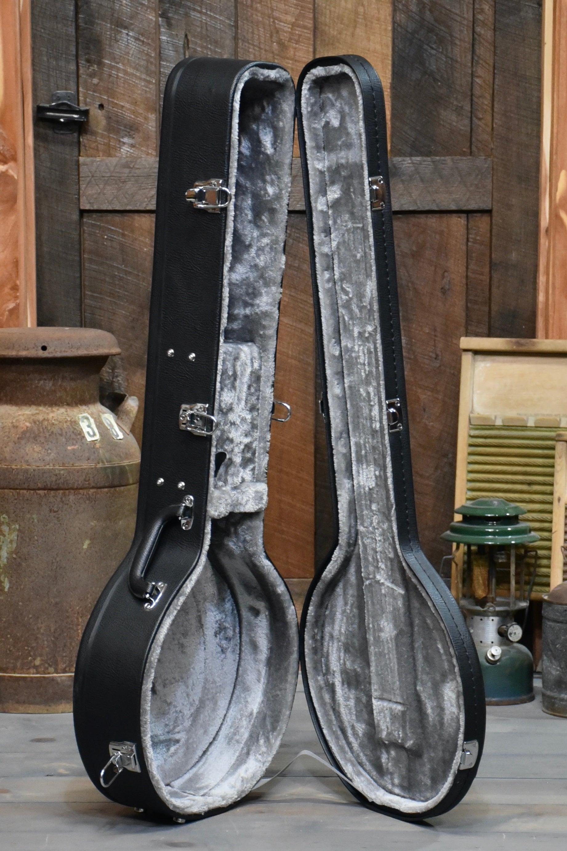 Pre-Owned Washburn B17 Americana 5-String Banjo With Case