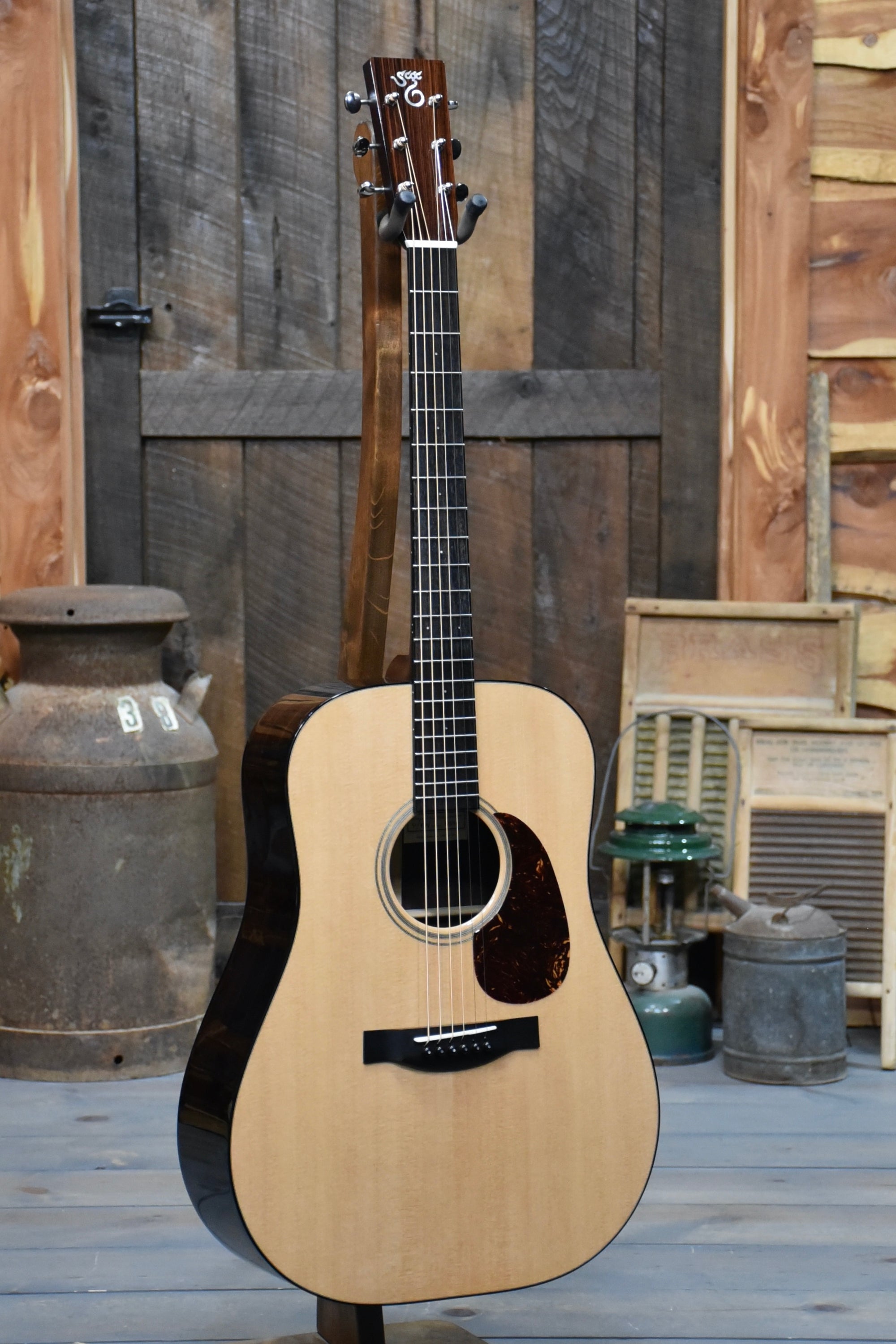 Santa Cruz DPW Pre War Dreadnought Guitar With Case