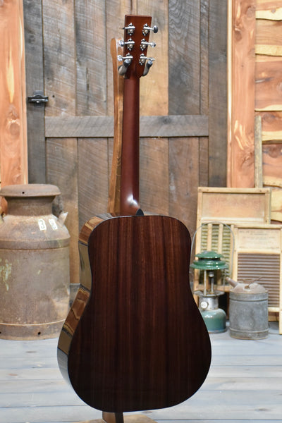 Santa Cruz DPW Pre War Dreadnought Guitar With Case