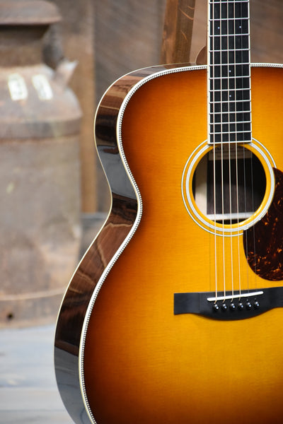 Santa Cruz OMG Grand Model Guitar With Case