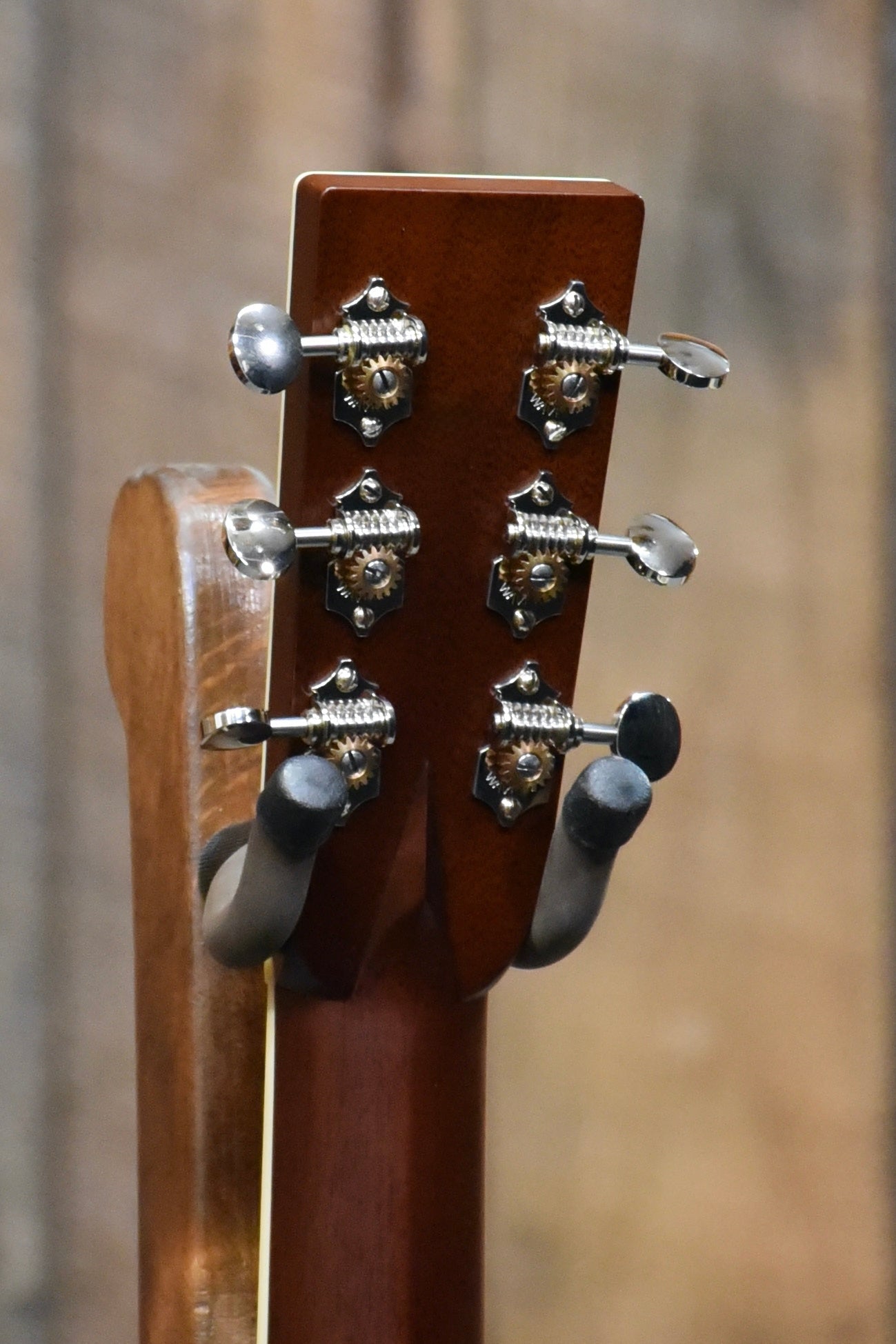 Santa Cruz OMG Grand Model Guitar With Case