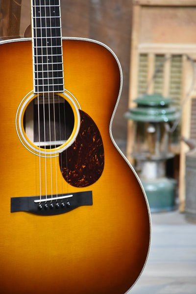 Santa Cruz OMG Grand Model Guitar With Case