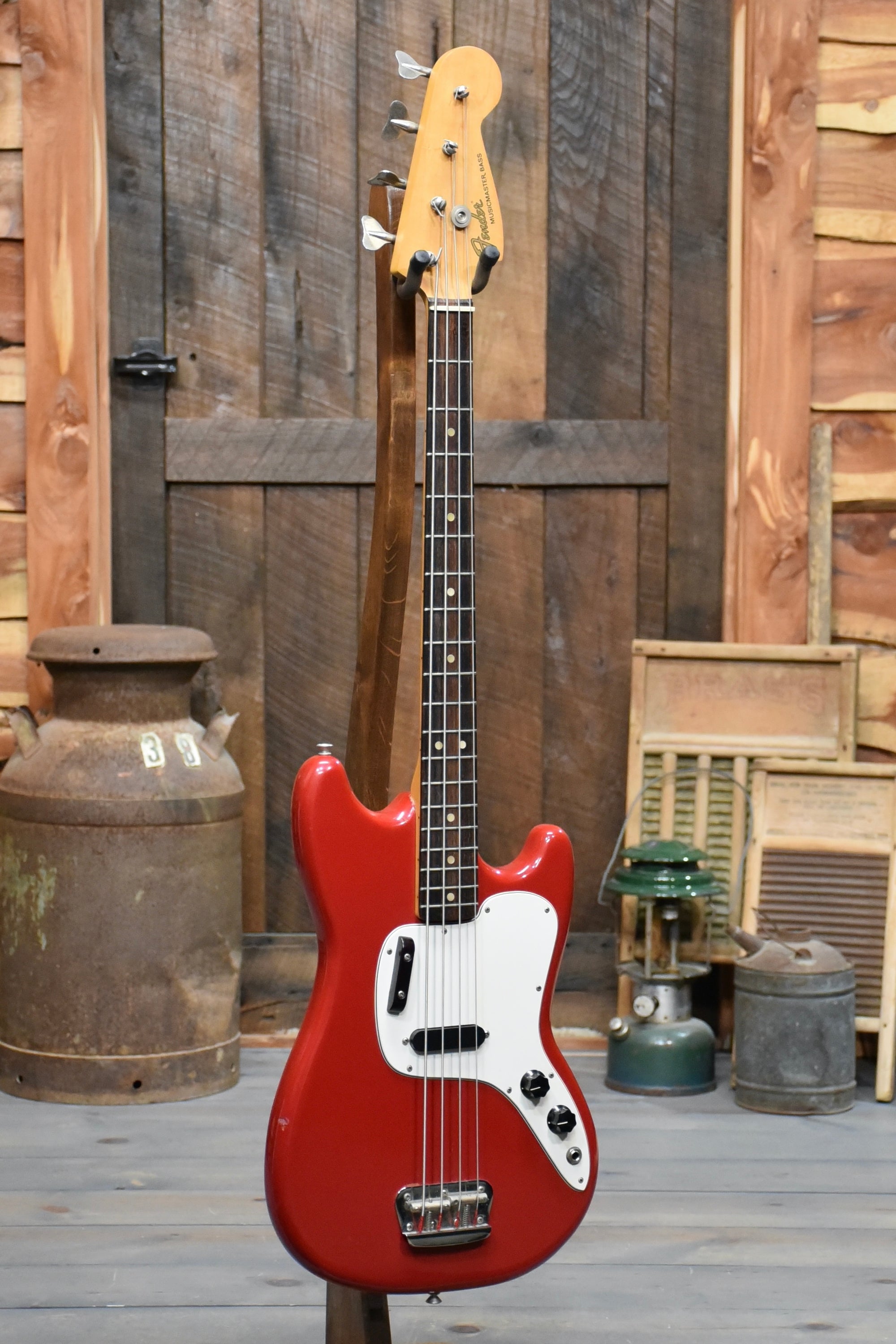 Pre-Owned Fender Music Master Bass With Case