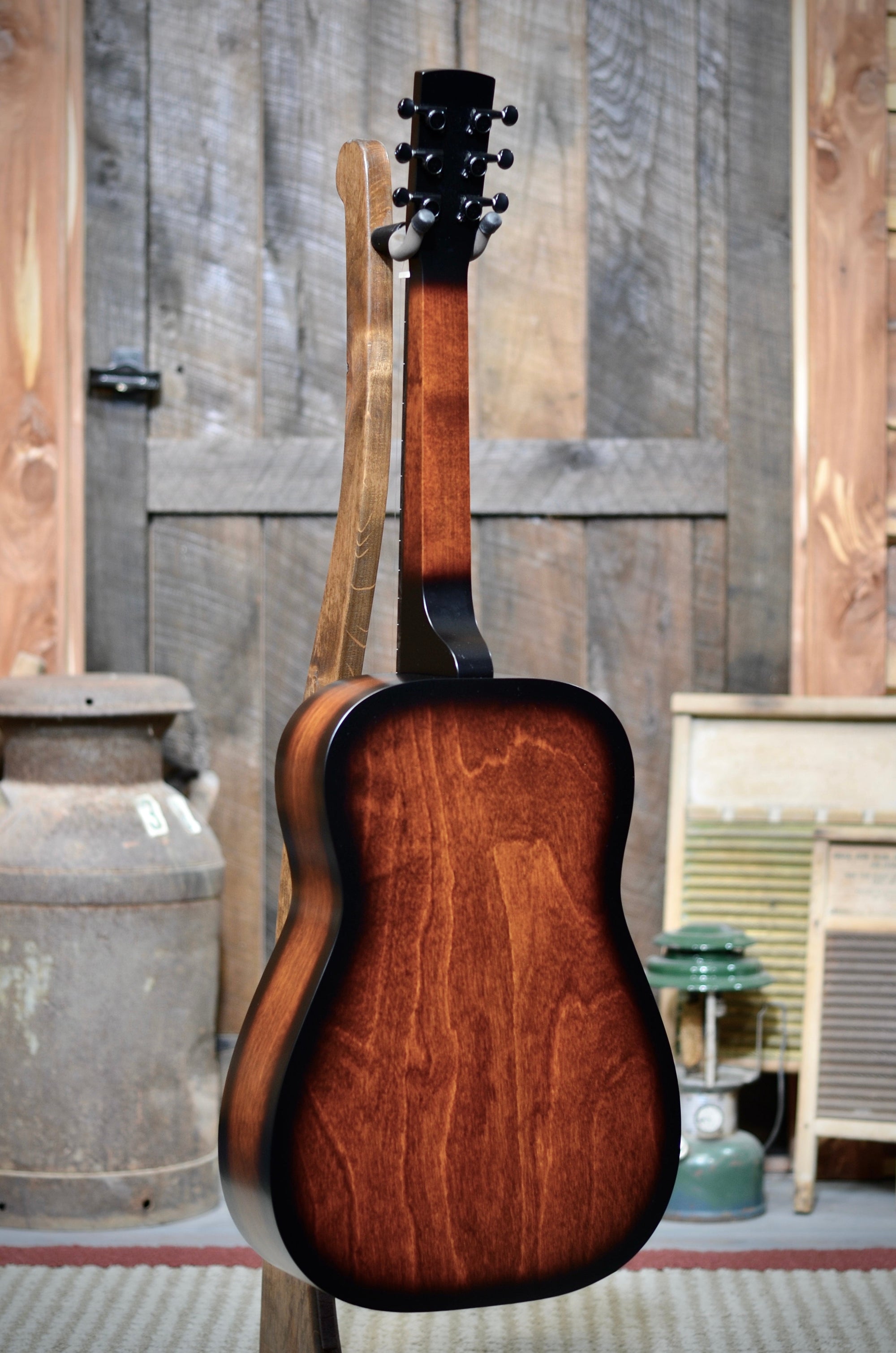 Pre-Owned Beard Radio Standard E Model Squareneck  Dobro with Case - Tobacco Burst