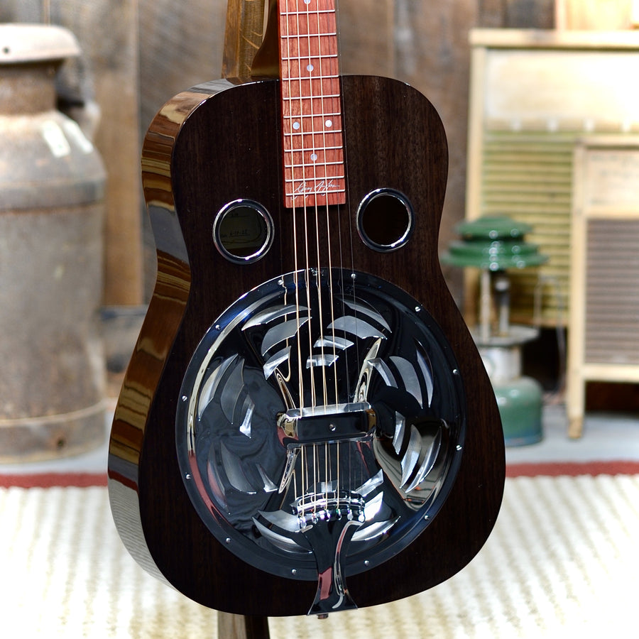 Beard Jerry Douglas BlackBeard Dobro with Case