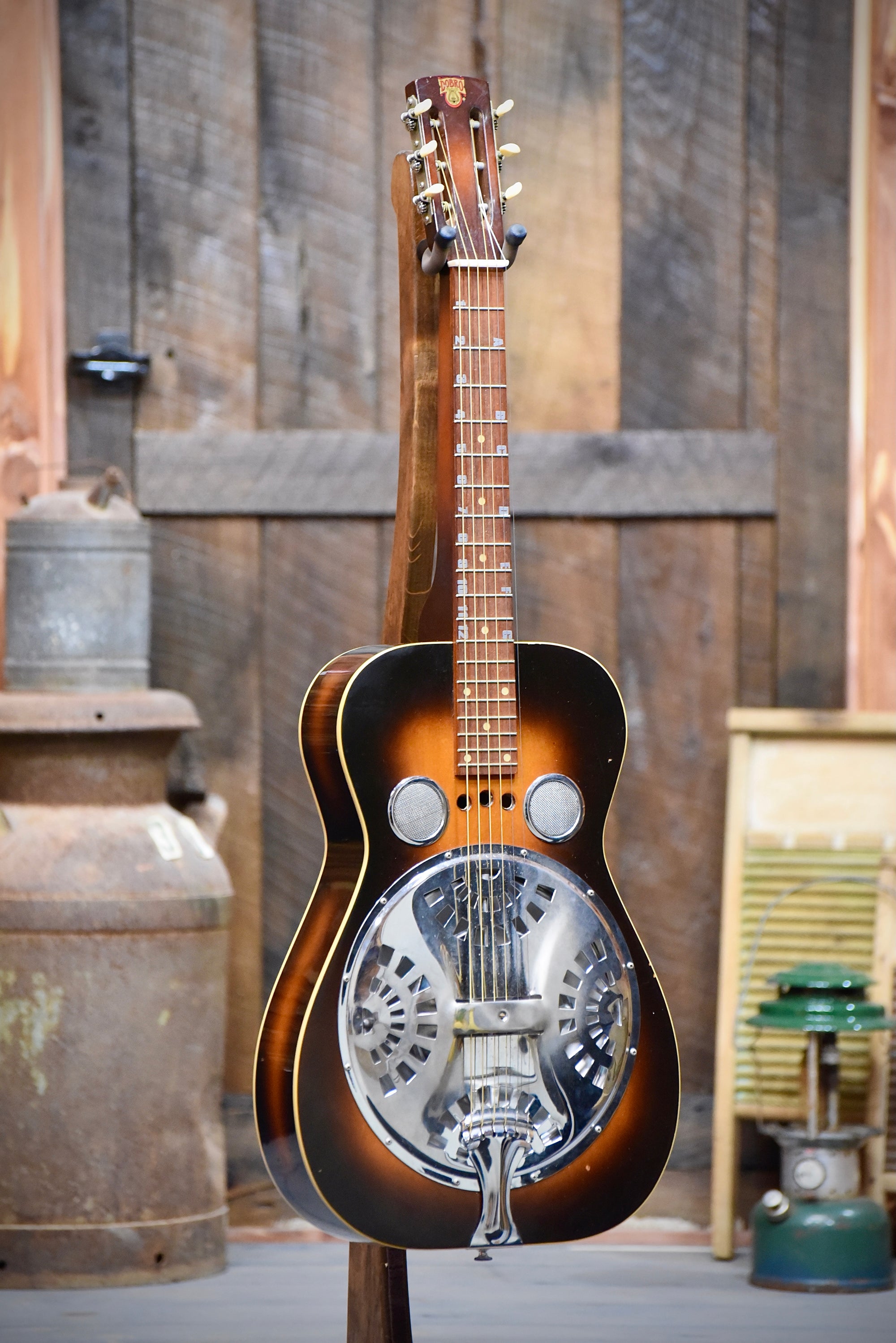 Pre owned resonator deals guitars