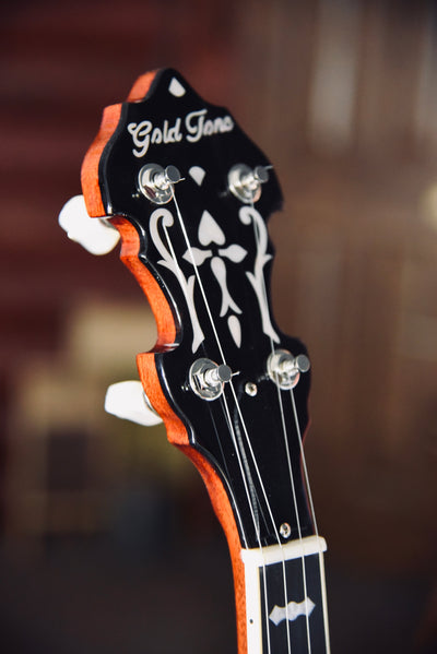 Gold Tone Style 3 “Twanger” Left Handed 5-String Bluegrass Banjo With Case