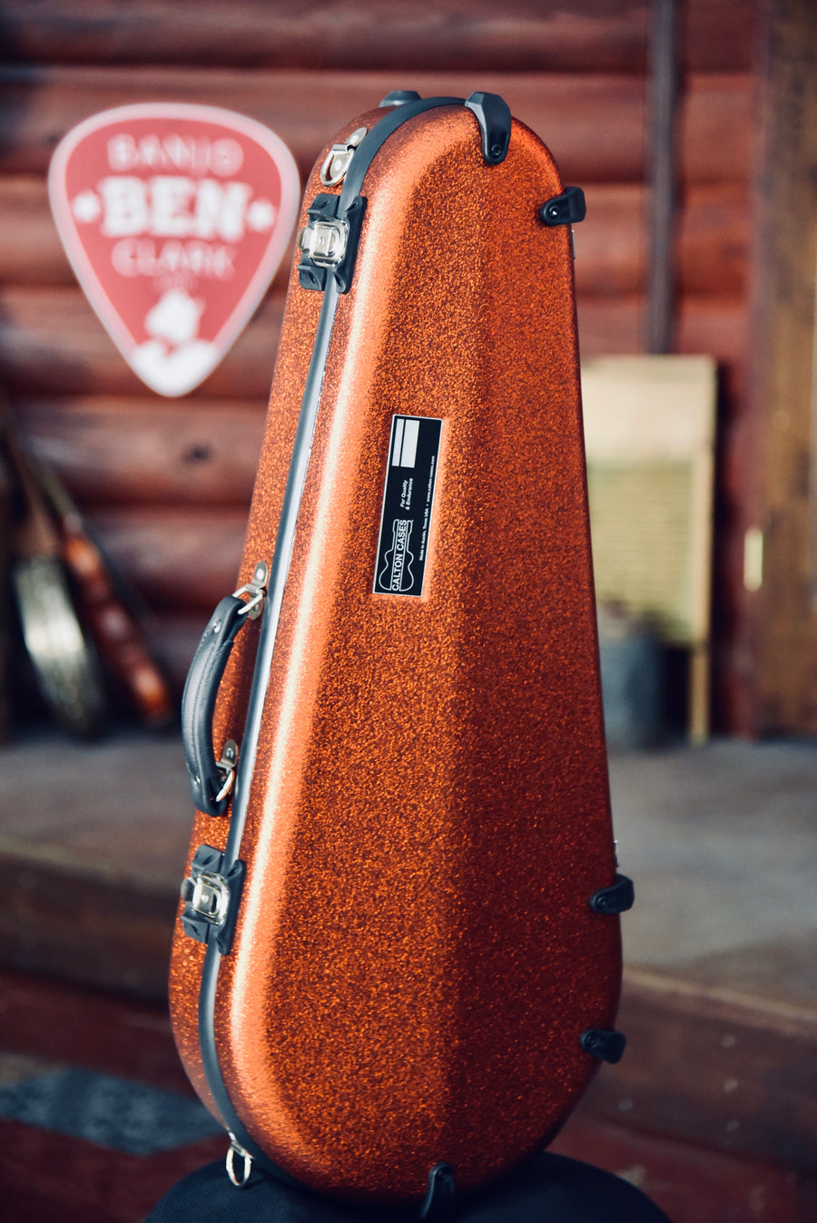 Calton Cases Mandolin Flight Case - Bonfire Orange Glitter With Gold Interior