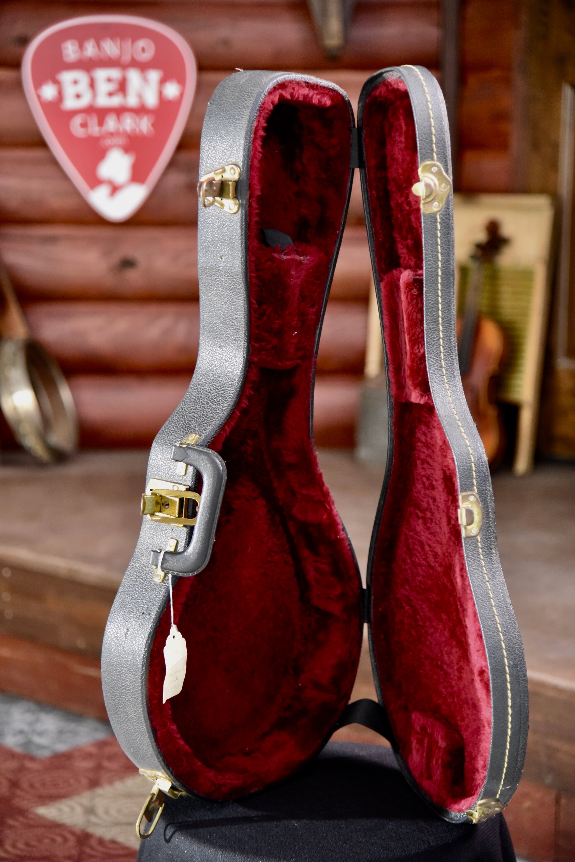 Dean Webb’s (Of The Dillard’s) Personal F-Style “Gibson” Mandolin w/Case