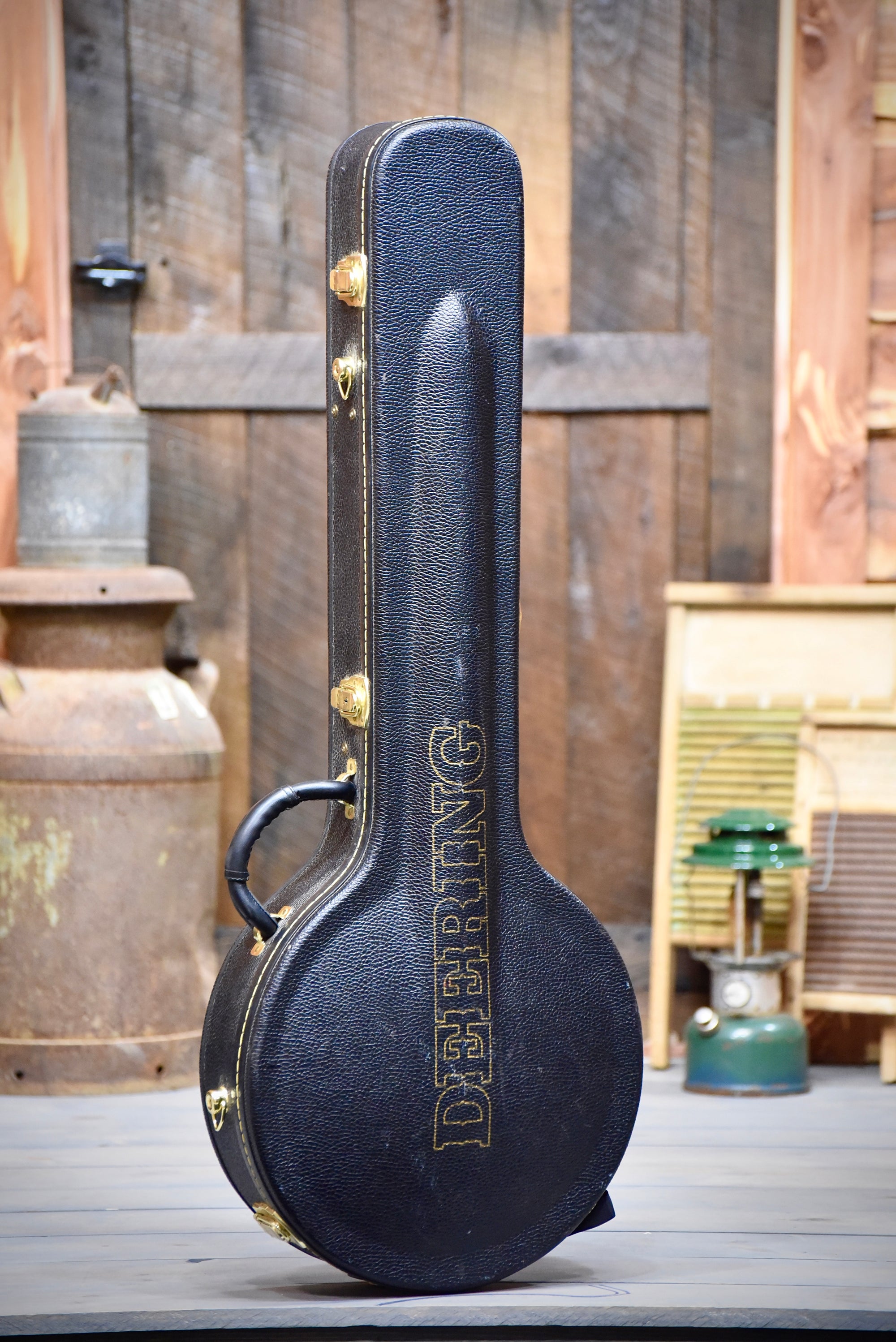 Pre-Owned Deering Golden Wreath Banjo with Case