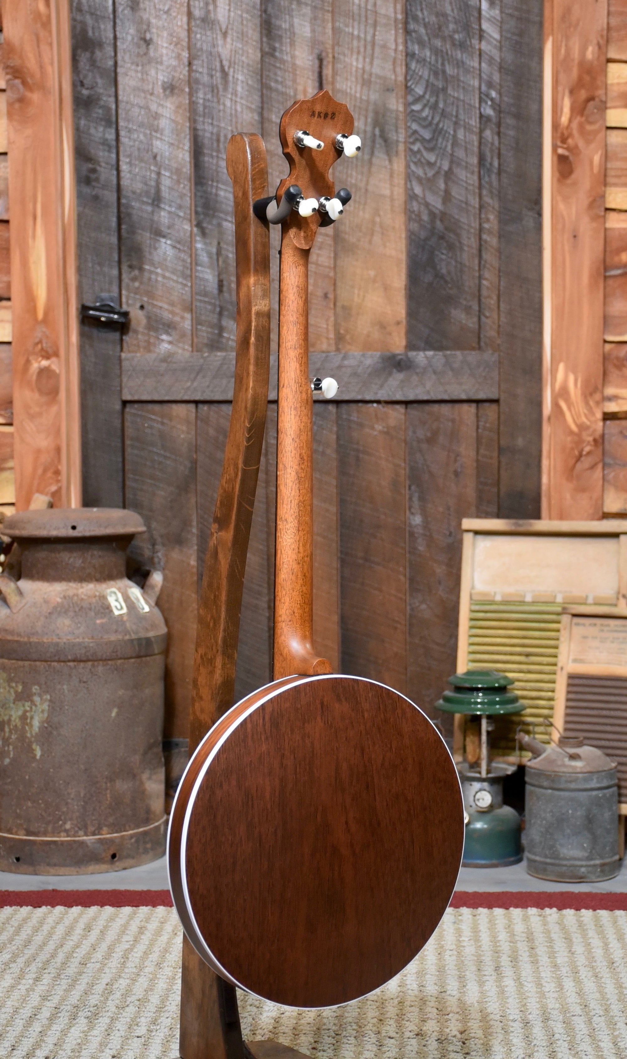 Deering Sierra Mahogany 5-String Banjo with Case