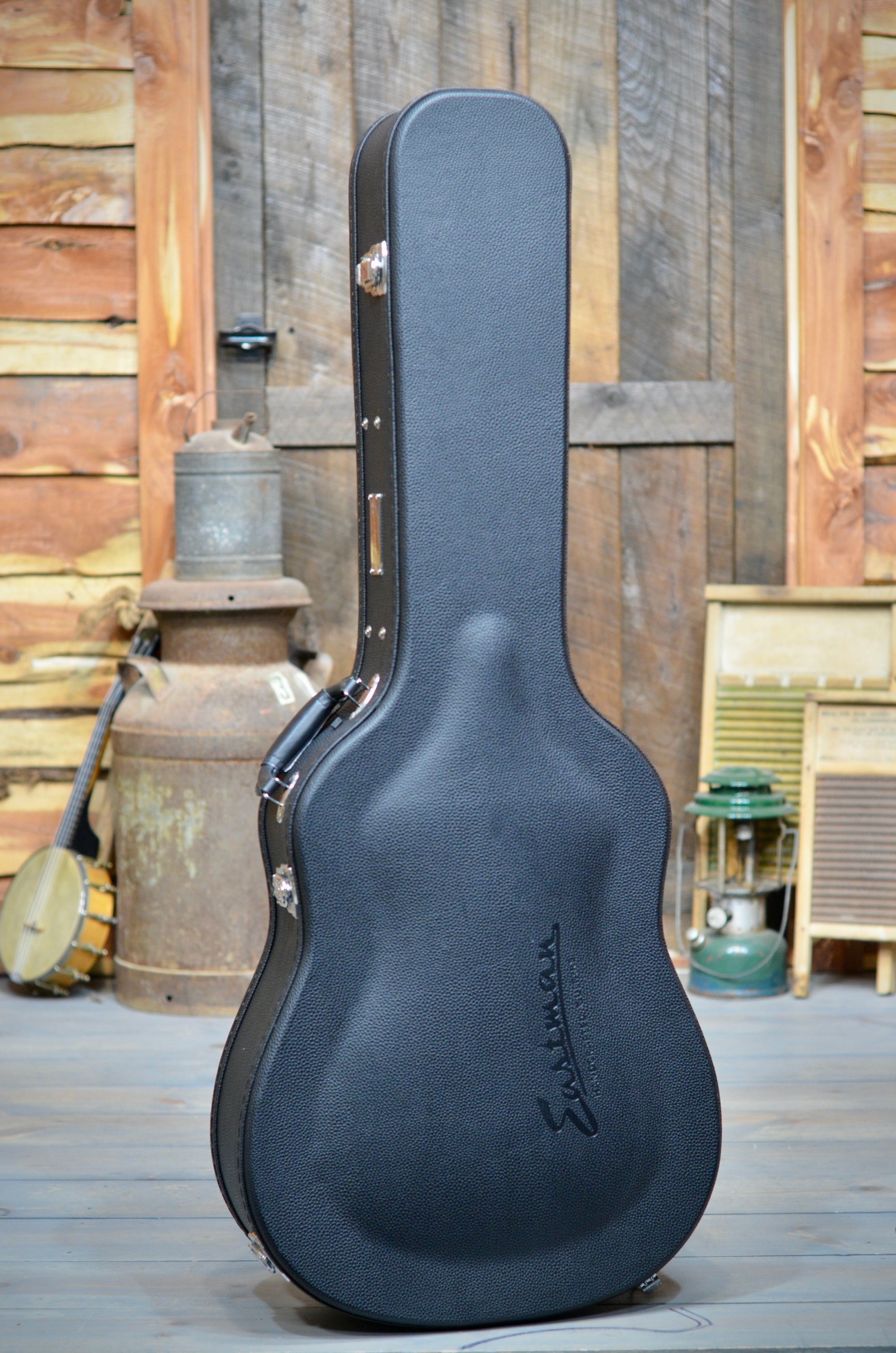 Eastman E8D-TC Dreadnought Acoustic Guitar With Case