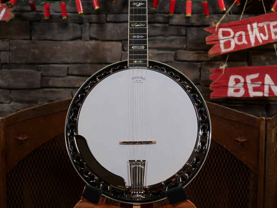 Stelling Staghorn Walnut 5-String Banjo with Case