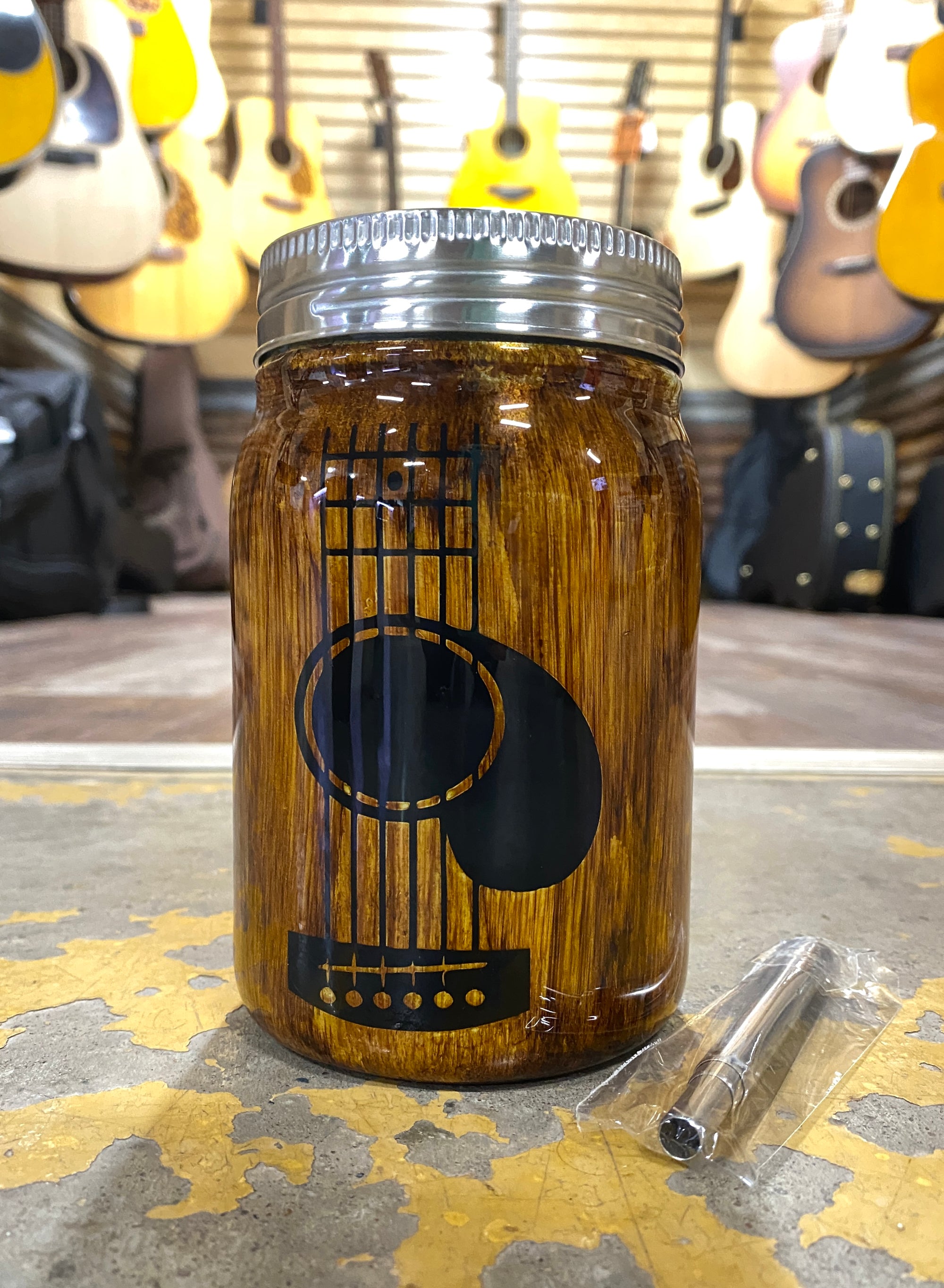 https://store.banjobenclark.com/cdn/shop/products/Guitar12oz_2000x.jpg?v=1632423291