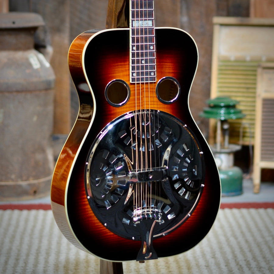 Pre-Owned Recording King Phil Leadbetter Signature Maple Resonator Guitar With Case