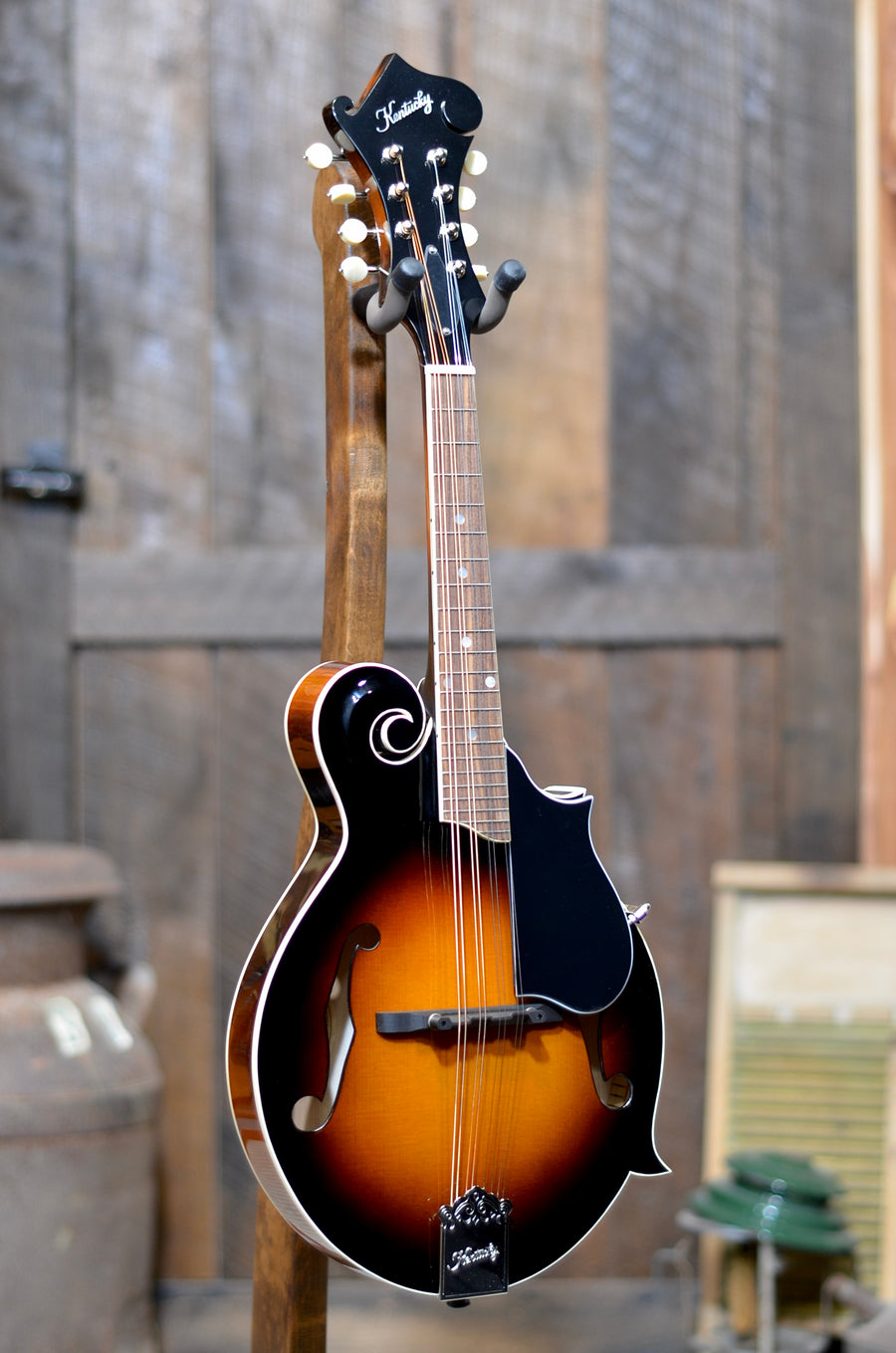 Bundle Deal - Kentucky KM-650 Standard F-Style Mandolin With Case