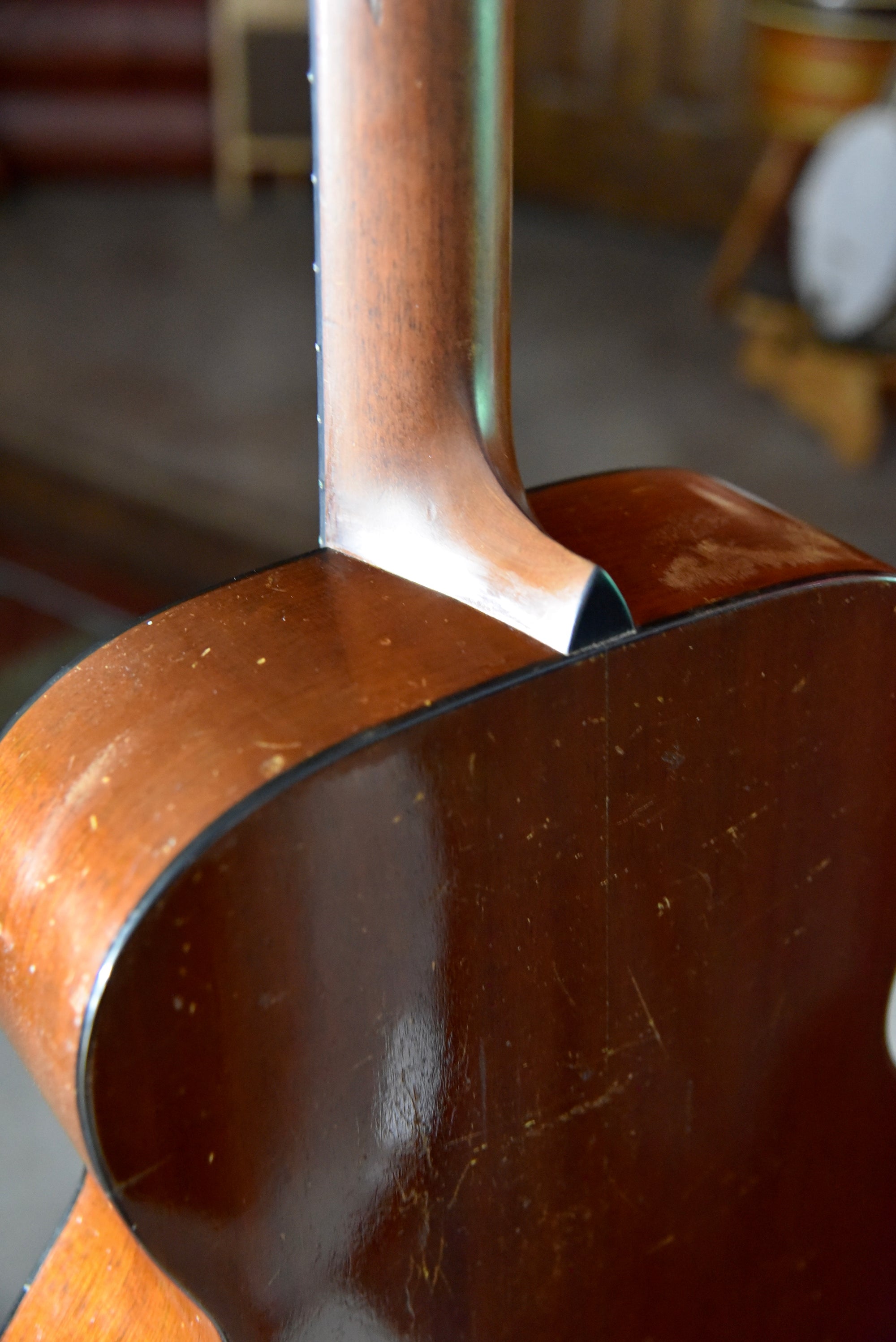 Pre-Owned 1934 Martin 000-18 Acoustic Guitar With Case