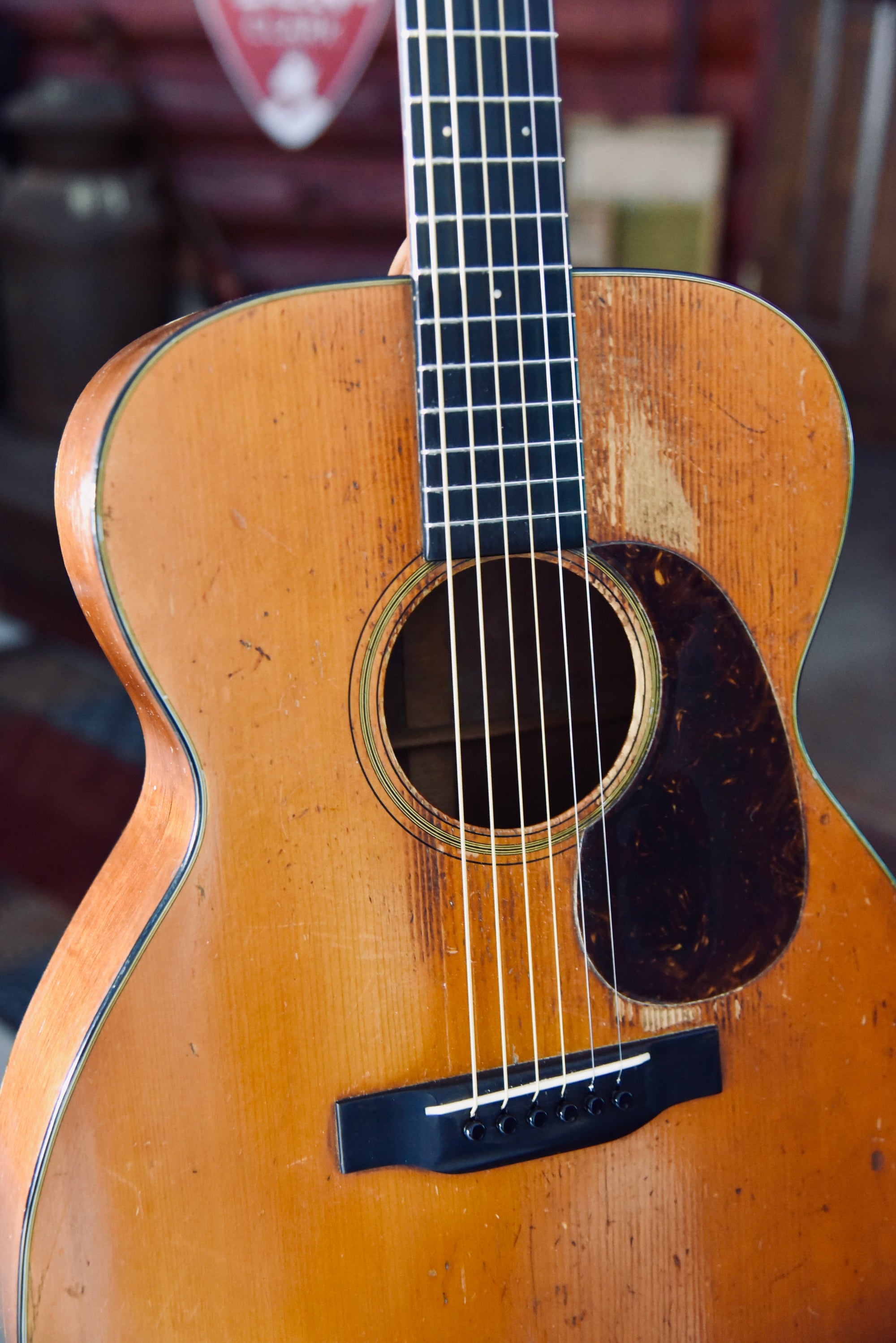 Pre-Owned 1934 Martin 000-18 Acoustic Guitar With Case