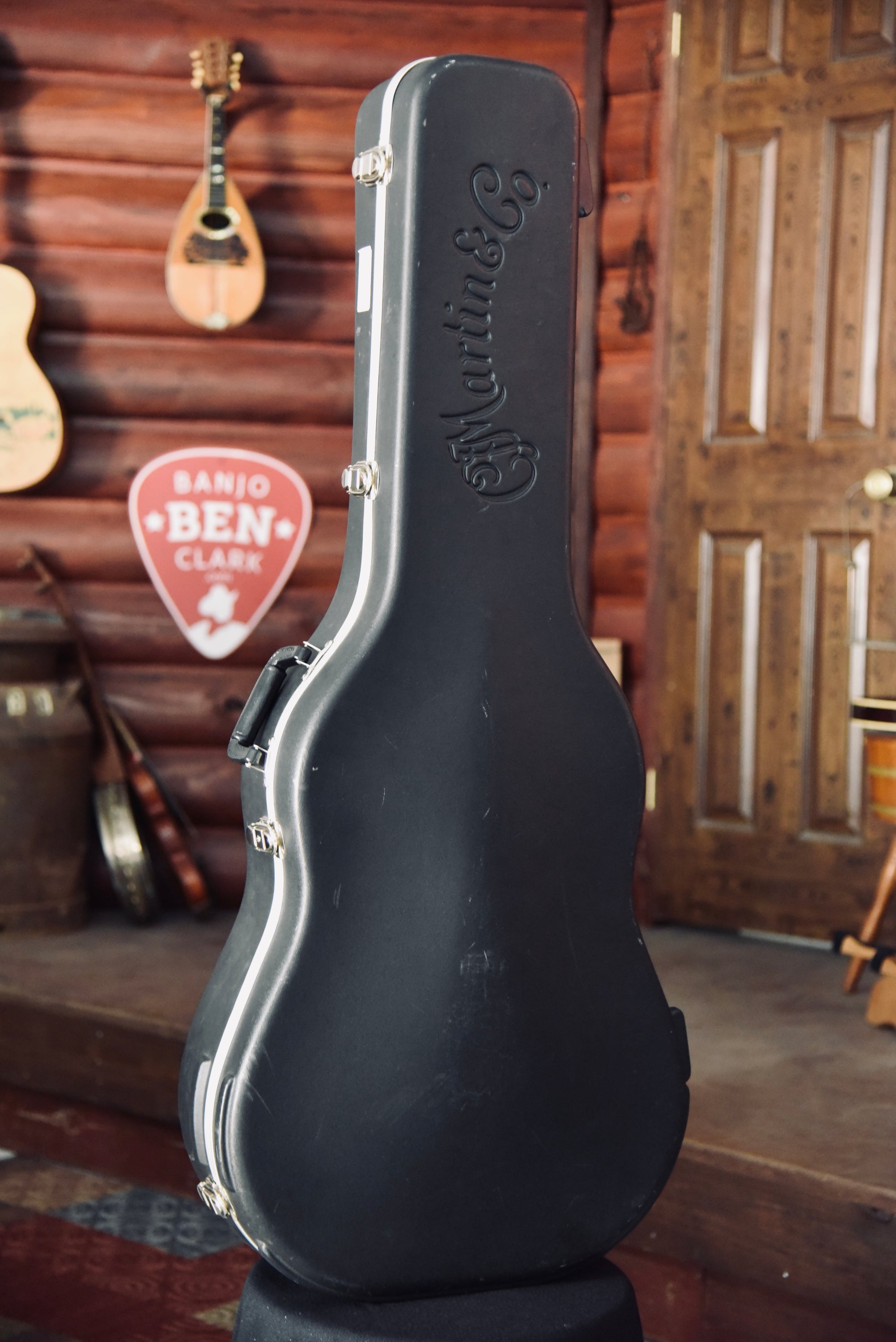 Pre-Owned 1934 Martin 000-18 Acoustic Guitar With Case