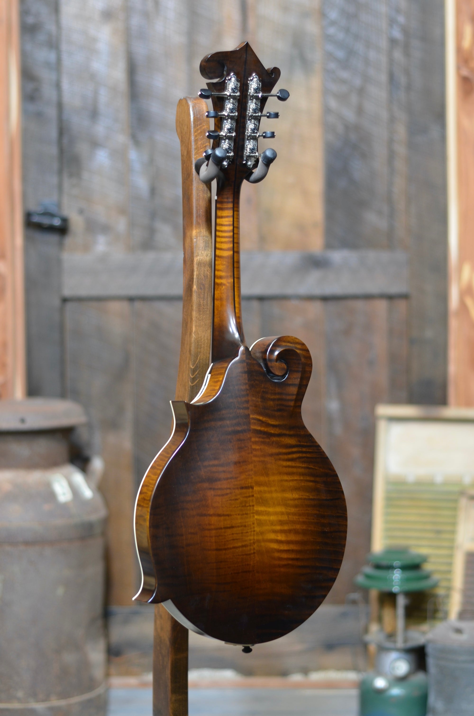 Northfield F5S F-Style Mandolin With Case - Brown