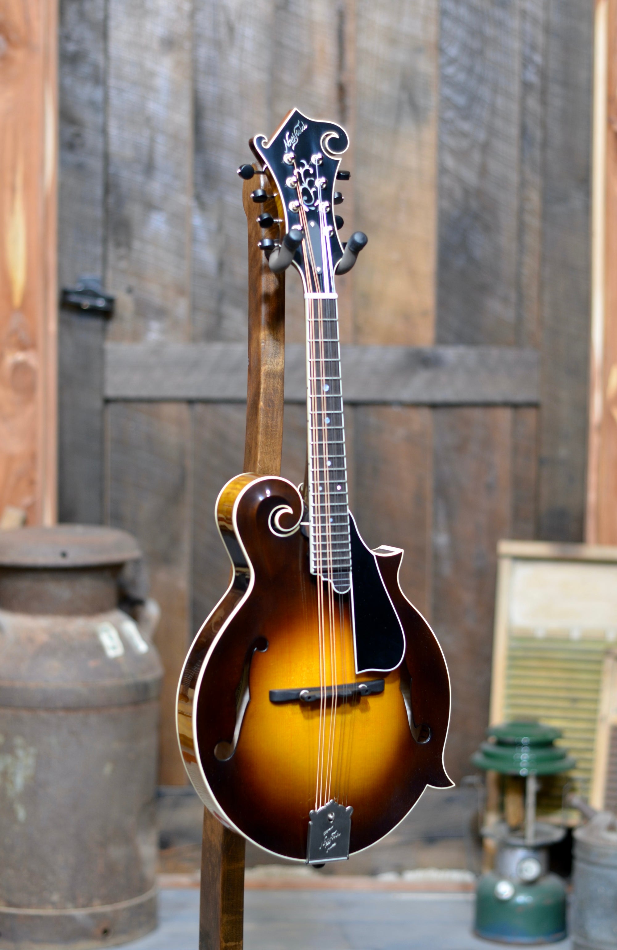 Northfield Big Mon Wide-Nut F-Style Mandolin With One Piece Back and Case